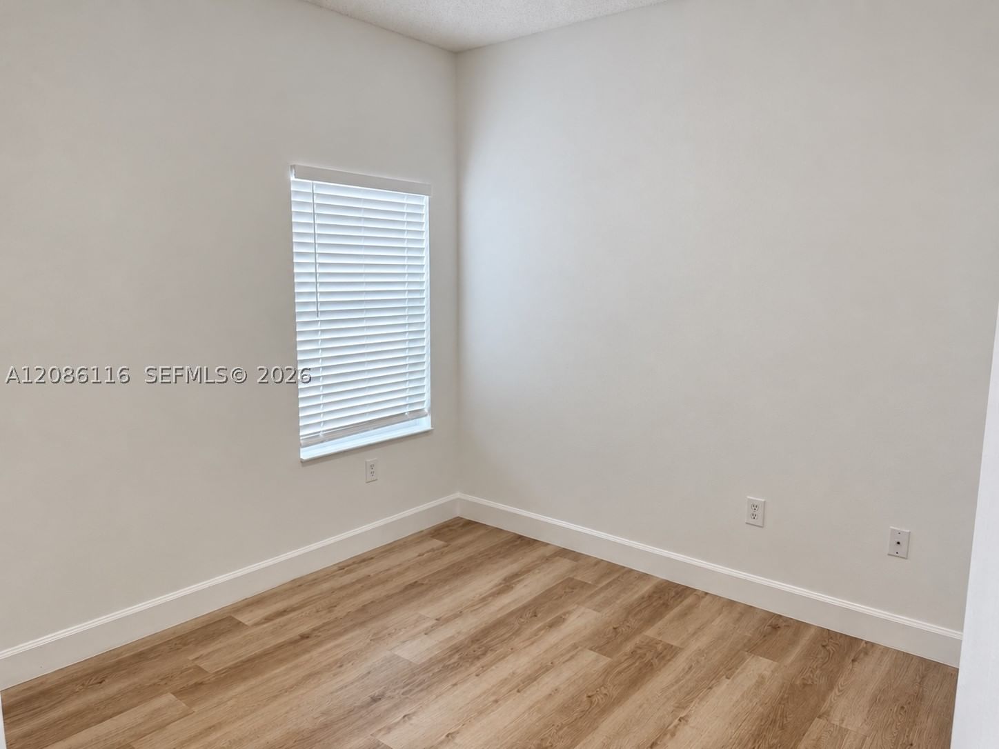 Real estate property located at 11270 53rd Ln, Miami-dade, Doral Landings East, Doral, FL