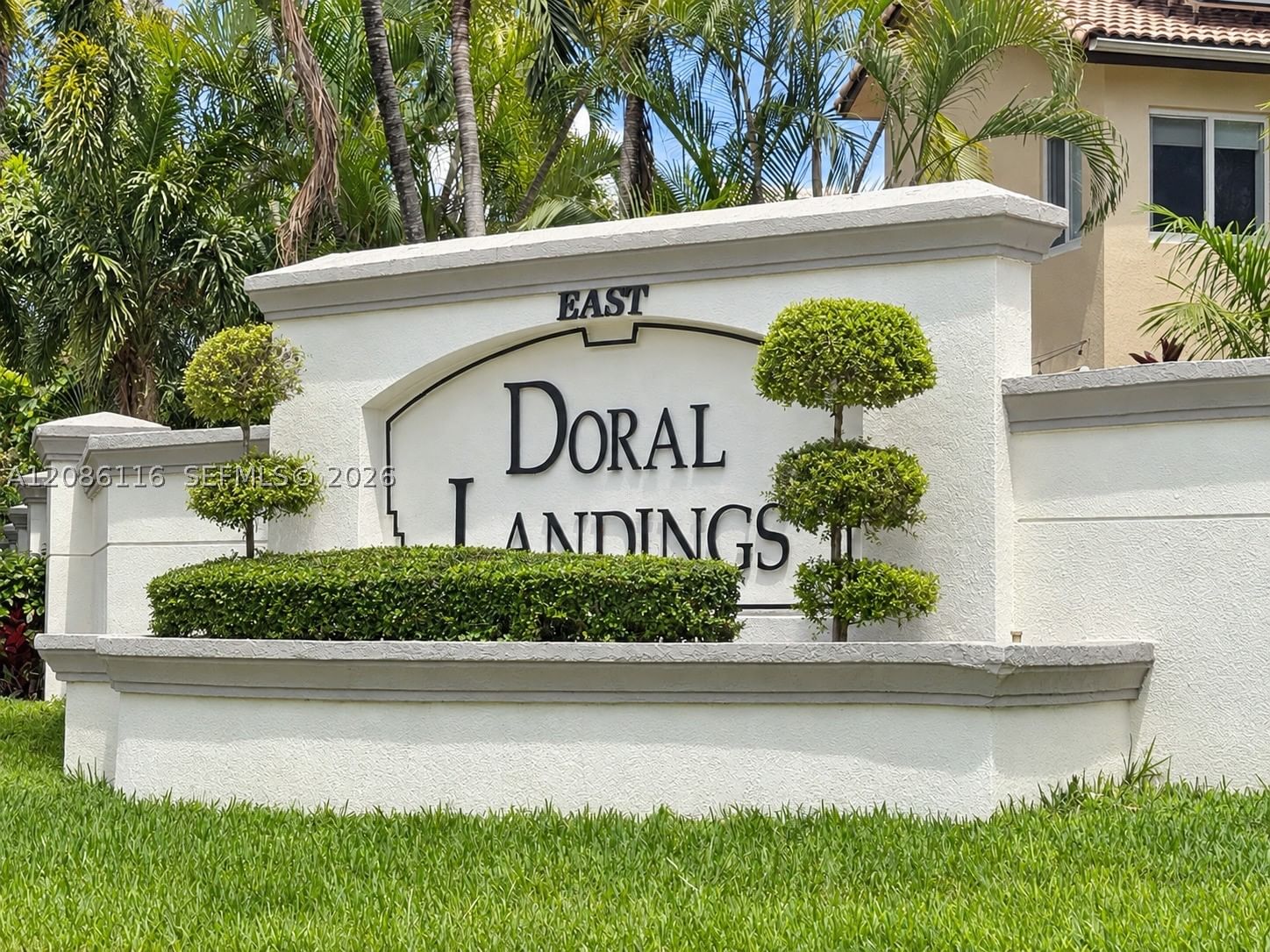 Real estate property located at 11270 53rd Ln, Miami-dade, Doral Landings East, Doral, FL