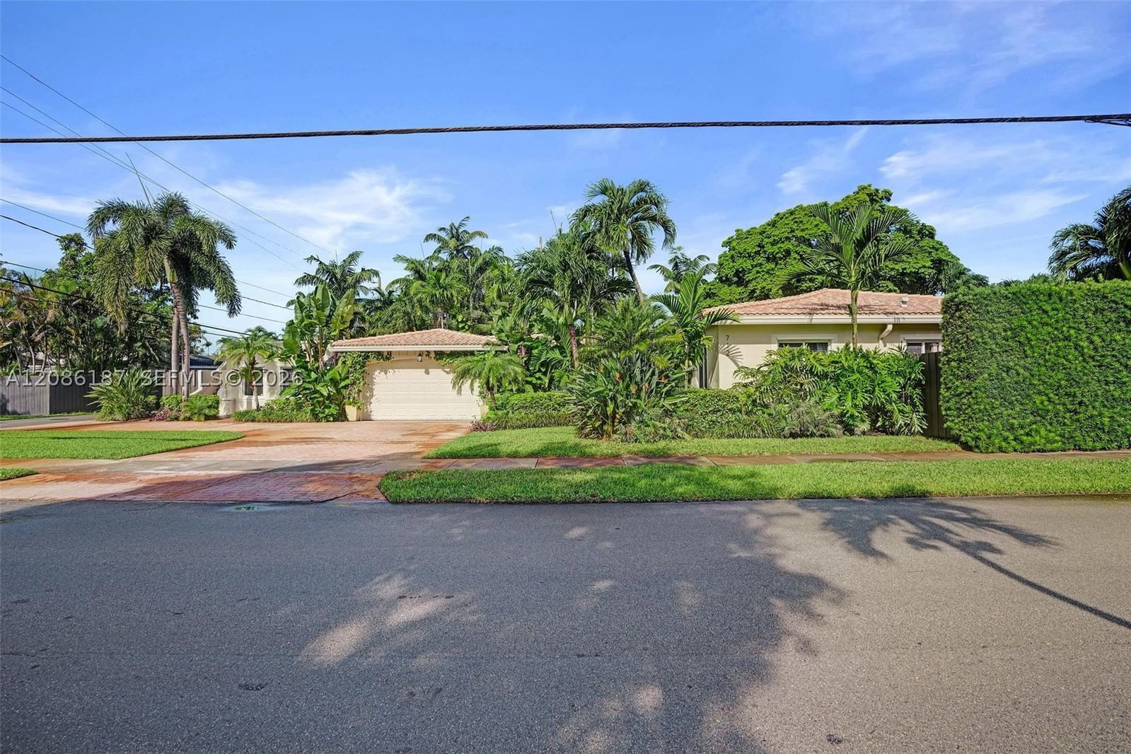 Real estate property located at 712 15th Ave, Broward, Hollywood, Hollywood, FL
