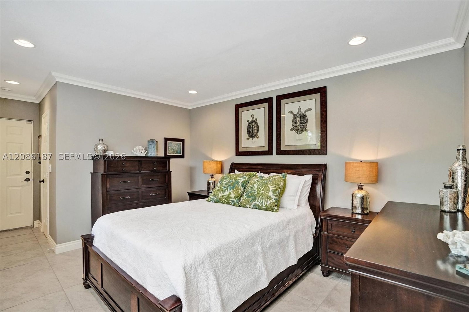 Real estate property located at 712 15th Ave, Broward, Hollywood, Hollywood, FL