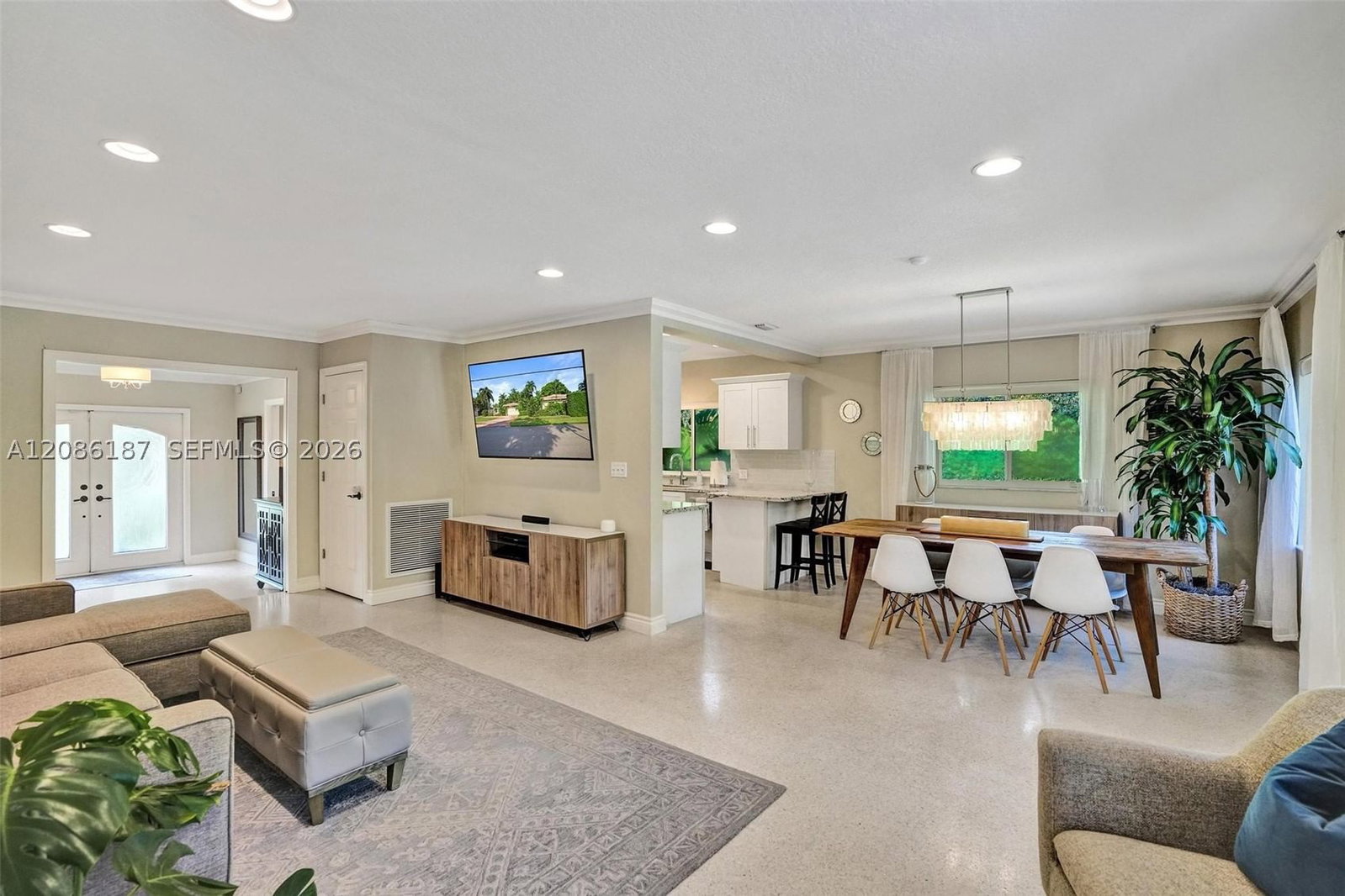 Real estate property located at 712 15th Ave, Broward, Hollywood, Hollywood, FL