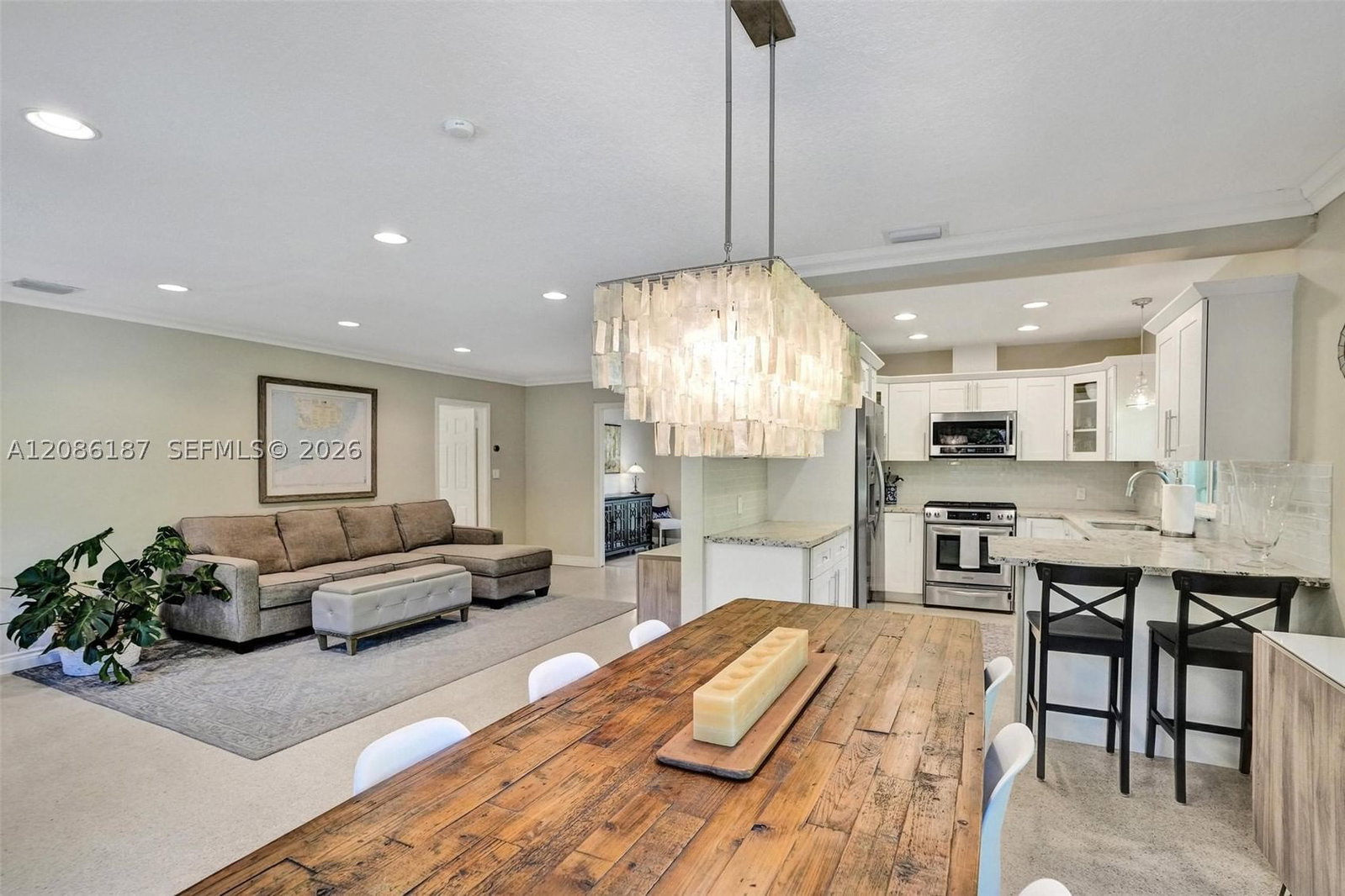 Real estate property located at 712 15th Ave, Broward, Hollywood, Hollywood, FL