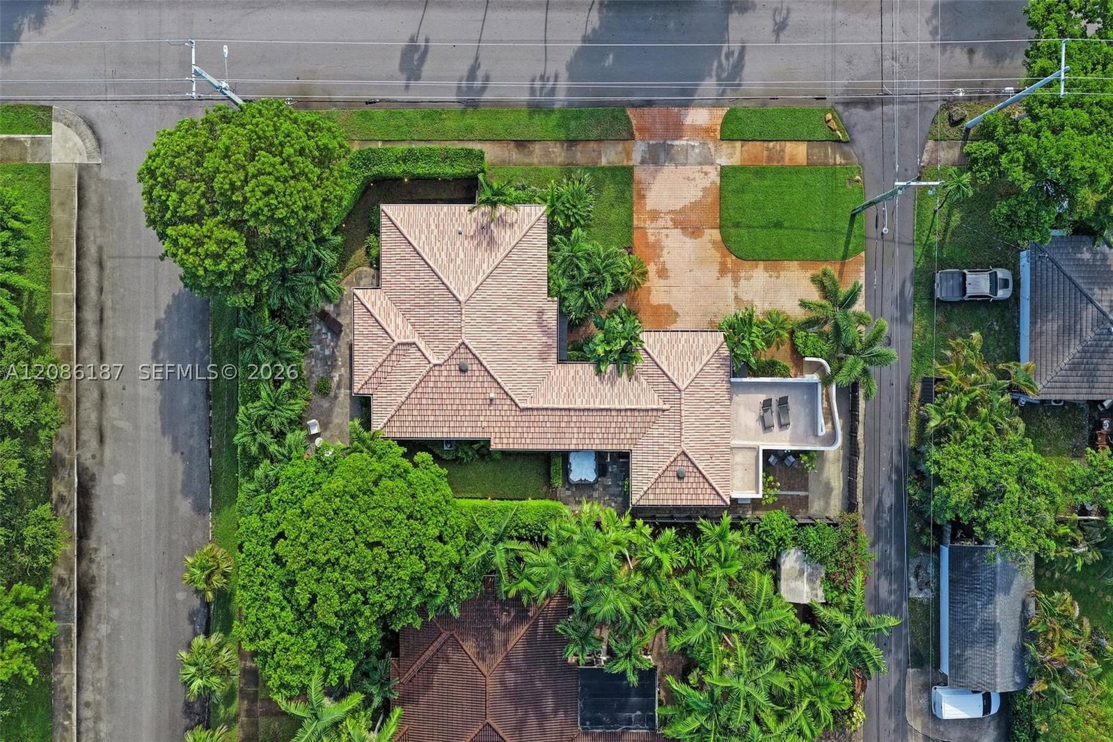 Real estate property located at 712 15th Ave, Broward, Hollywood, Hollywood, FL