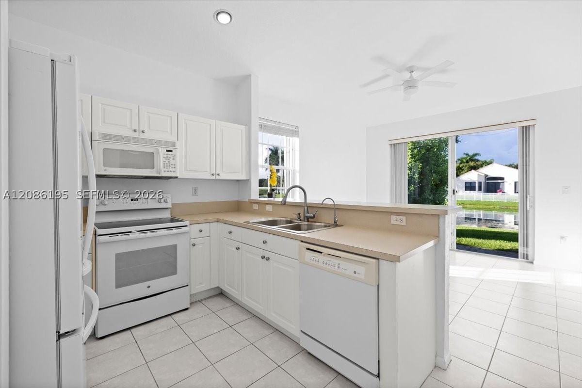Real estate property located at 18660 28th Ct, Broward, Parcel D At Sunset Lakes, Miramar, FL
