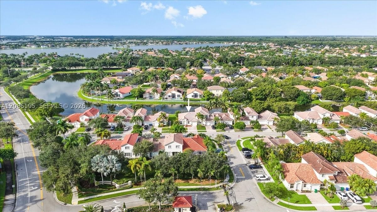 Real estate property located at 18660 28th Ct, Broward, Parcel D At Sunset Lakes, Miramar, FL
