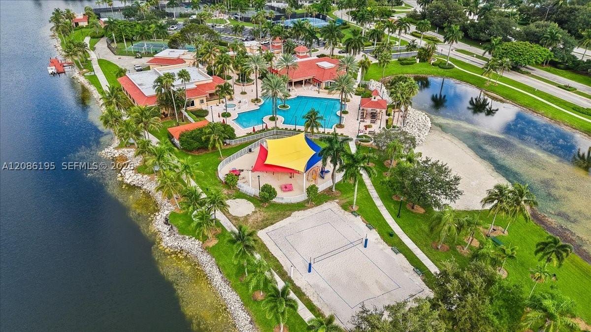 Real estate property located at 18660 28th Ct, Broward, Parcel D At Sunset Lakes, Miramar, FL