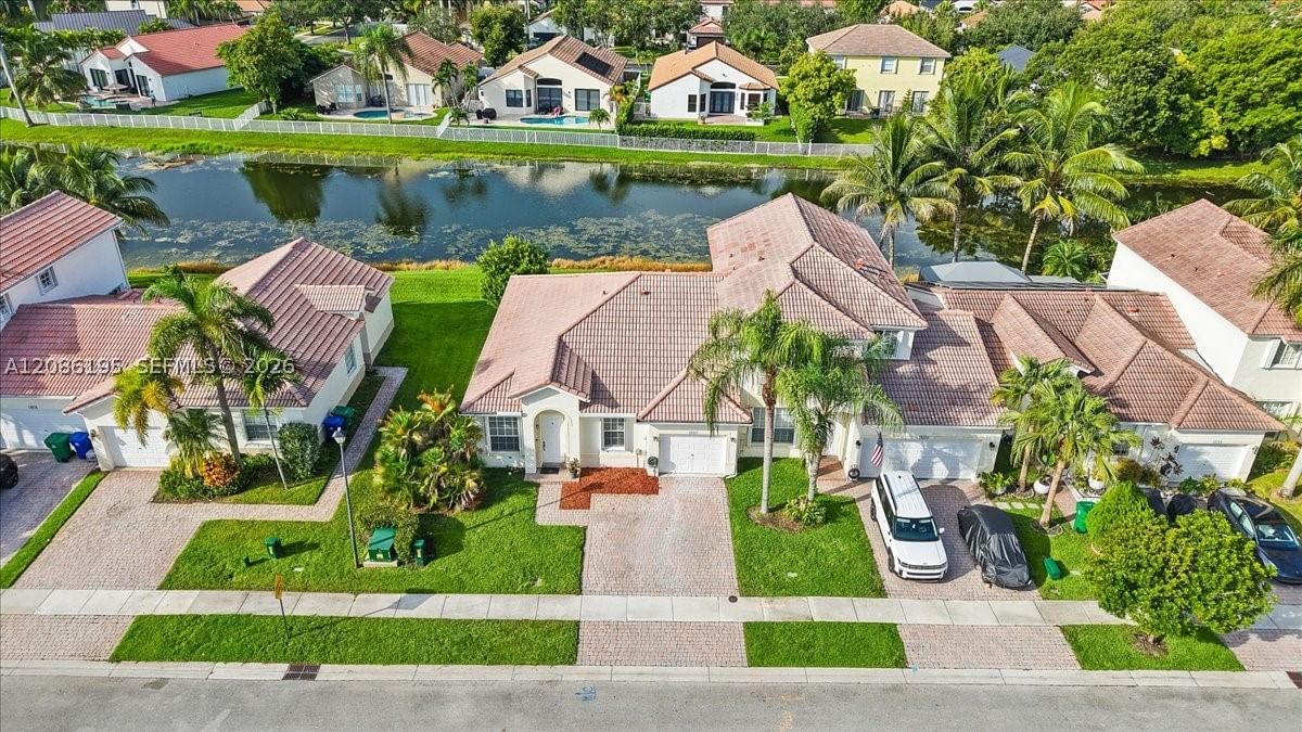 Real estate property located at 18660 28th Ct, Broward, Parcel D At Sunset Lakes, Miramar, FL