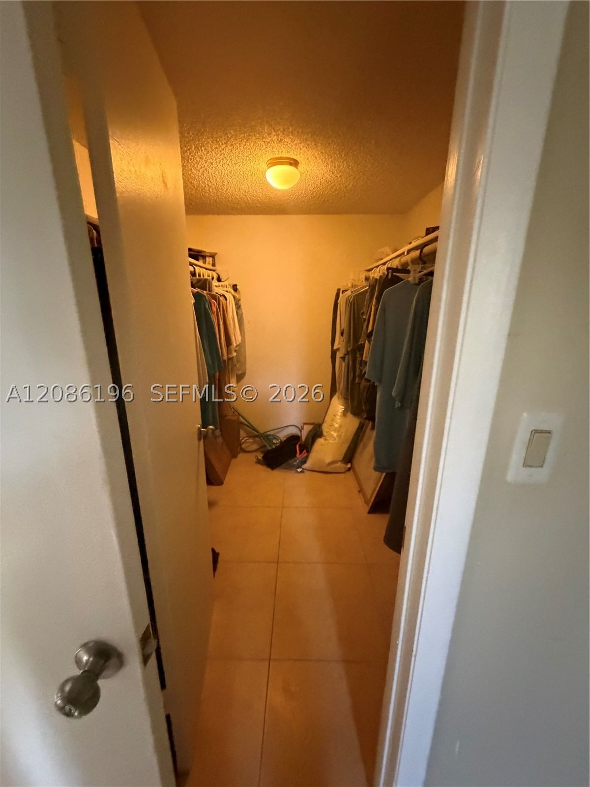 Real estate property located at 10090 NW 80 CT #1327, Miami-dade, Samari Lake East Condo, Hialeah Gardens, FL