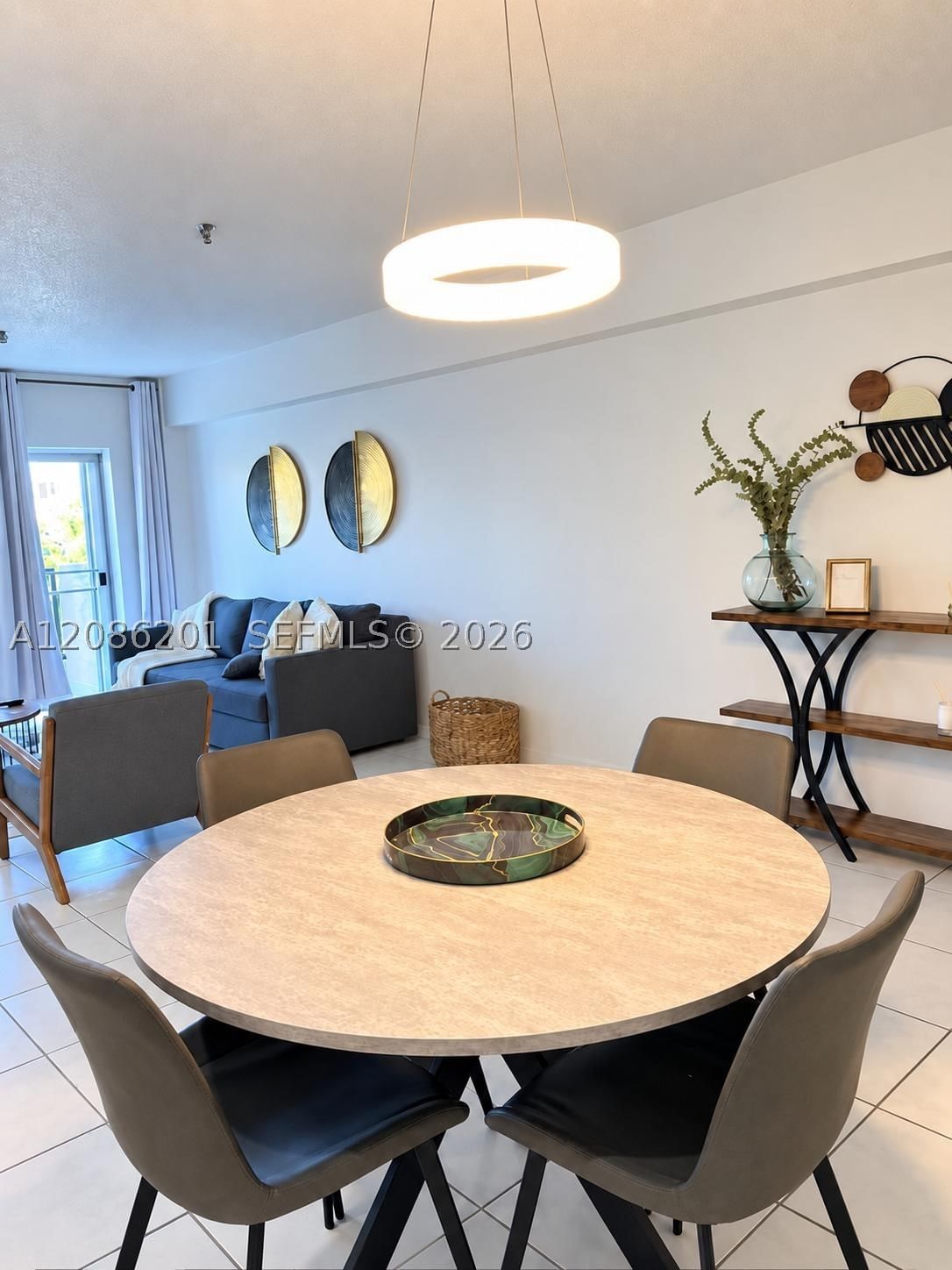 Real estate property located at 250 181st Dr #413, Miami-dade, The Isles Condo, Sunny Isles Beach, FL