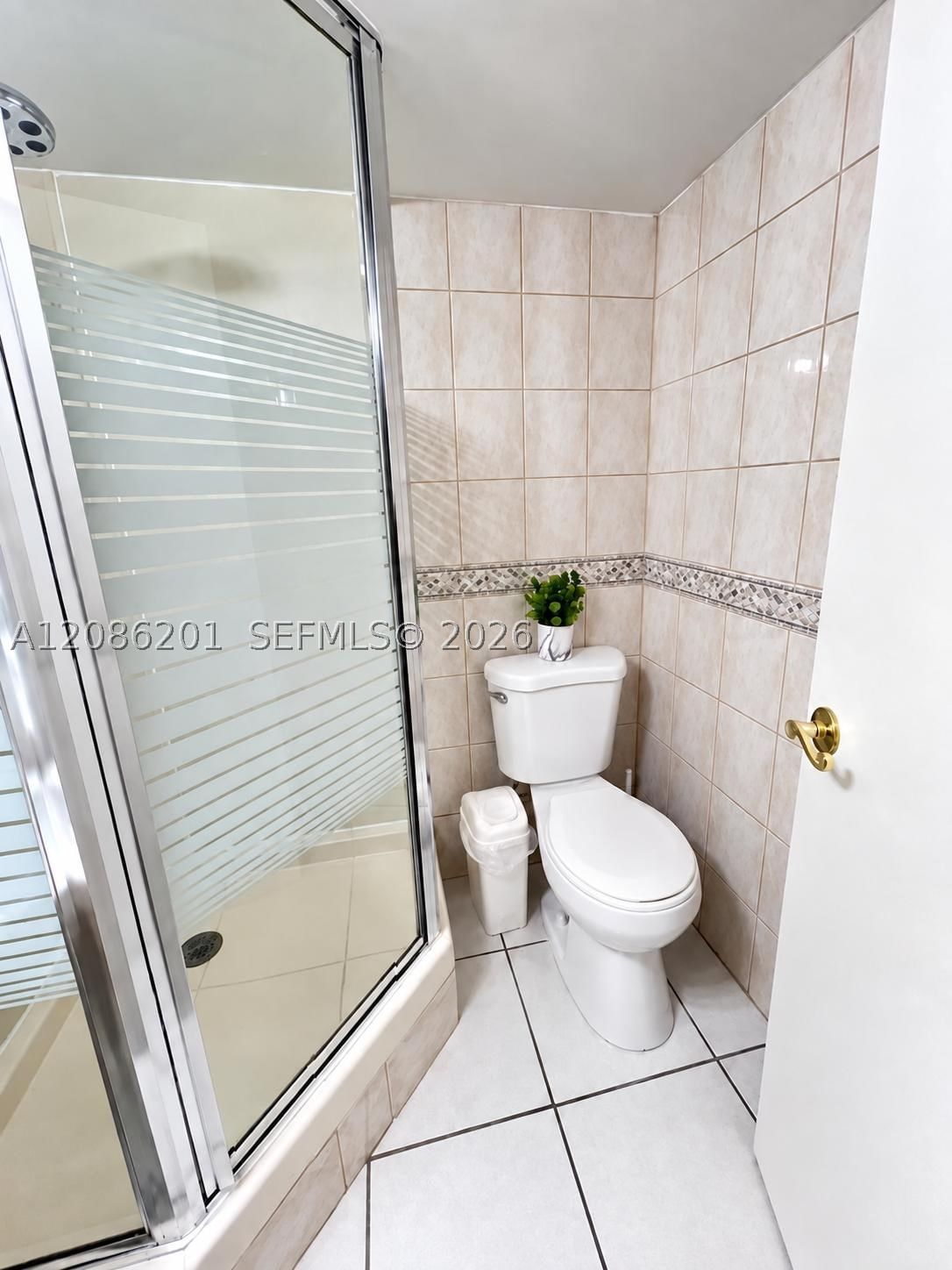 Real estate property located at 250 181st Dr #413, Miami-dade, The Isles Condo, Sunny Isles Beach, FL