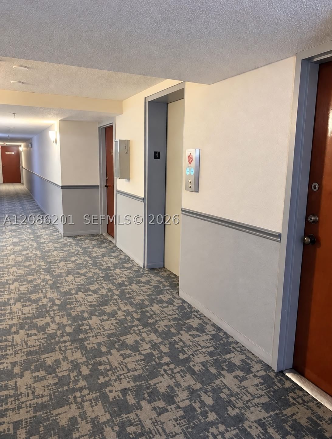 Real estate property located at 250 181st Dr #413, Miami-dade, The Isles Condo, Sunny Isles Beach, FL