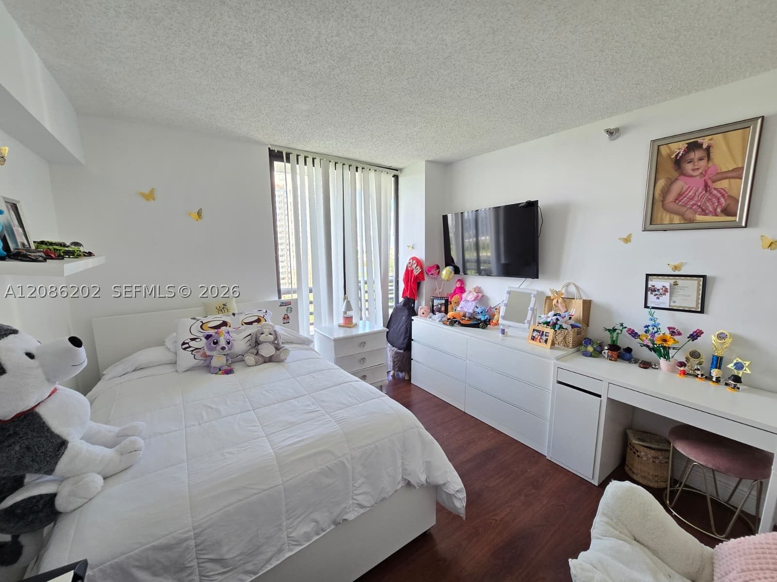 Real estate property located at 3300 191st St #1202, Miami-dade, Parc Central Aventura Sou, Aventura, FL