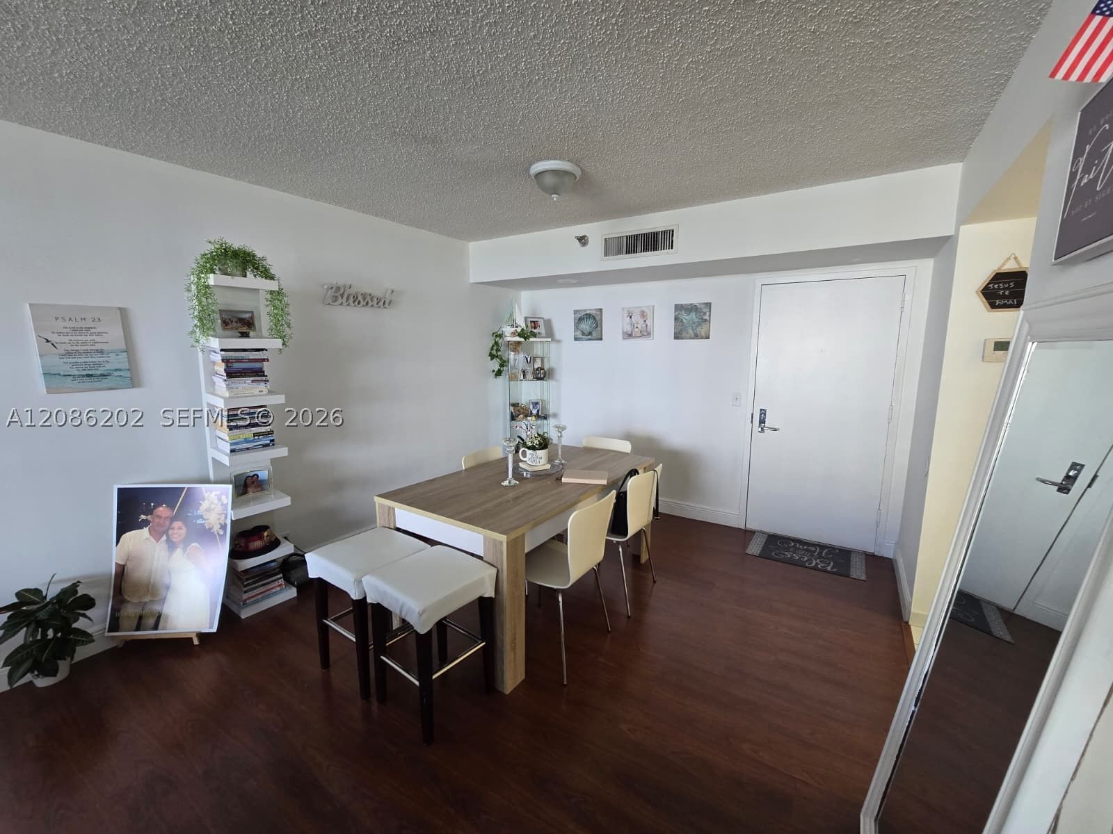 Real estate property located at 3300 191st St #1202, Miami-dade, Parc Central Aventura Sou, Aventura, FL