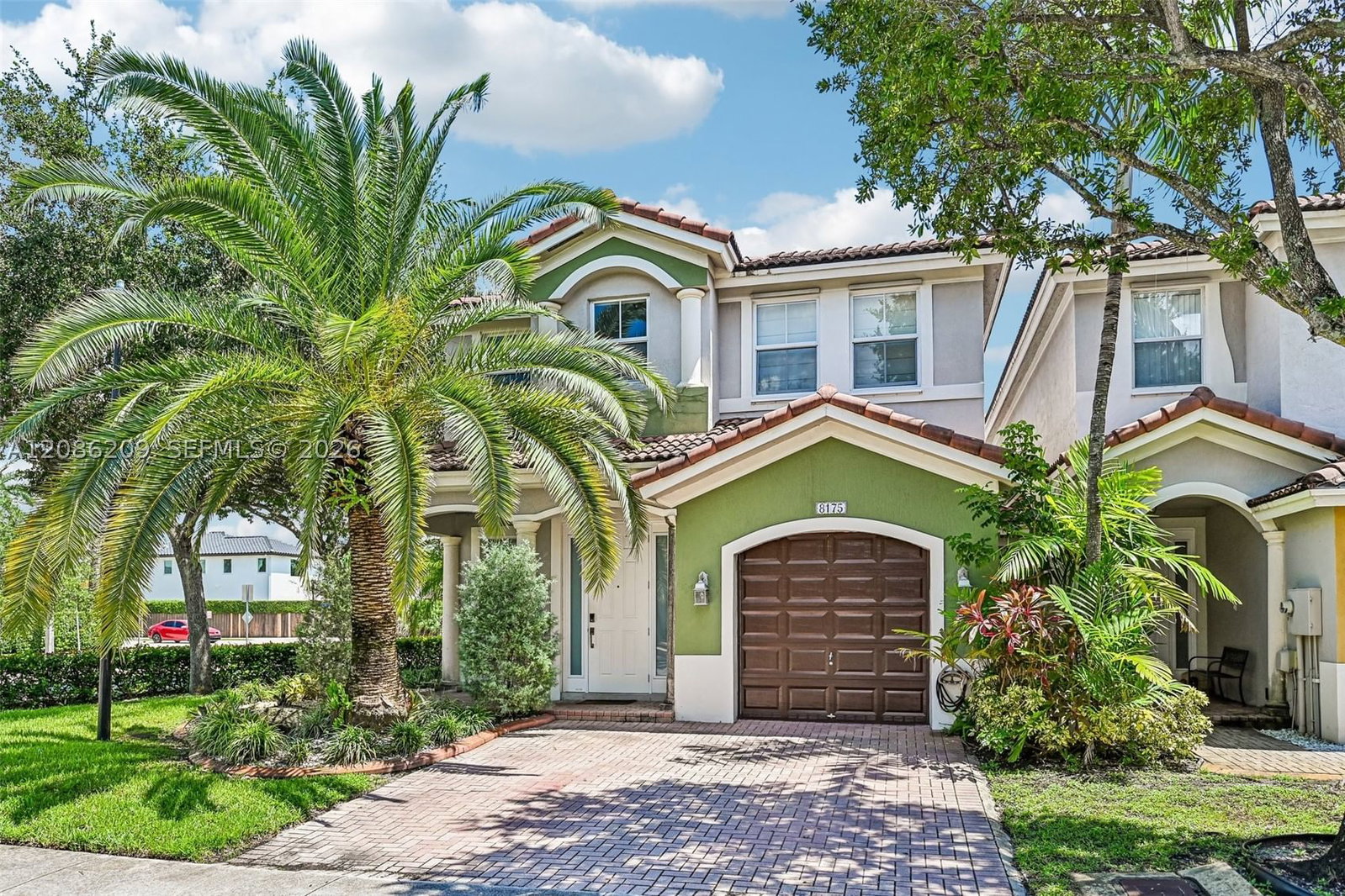 Real estate property located at 8175 114th Pl, Miami-dade, Doral Isles North Sec Thr, Doral, FL