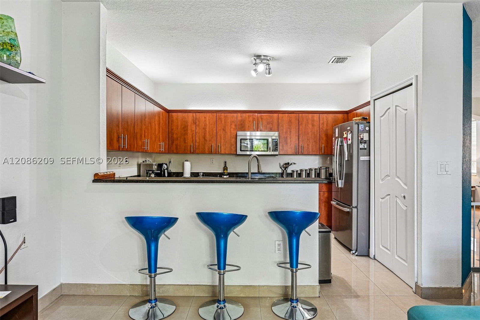 Real estate property located at 8175 114th Pl, Miami-dade, Doral Isles North Sec Thr, Doral, FL