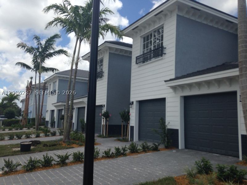 Real estate property located at 3566 13th St, Broward, Georgetown, Lauderhill, FL