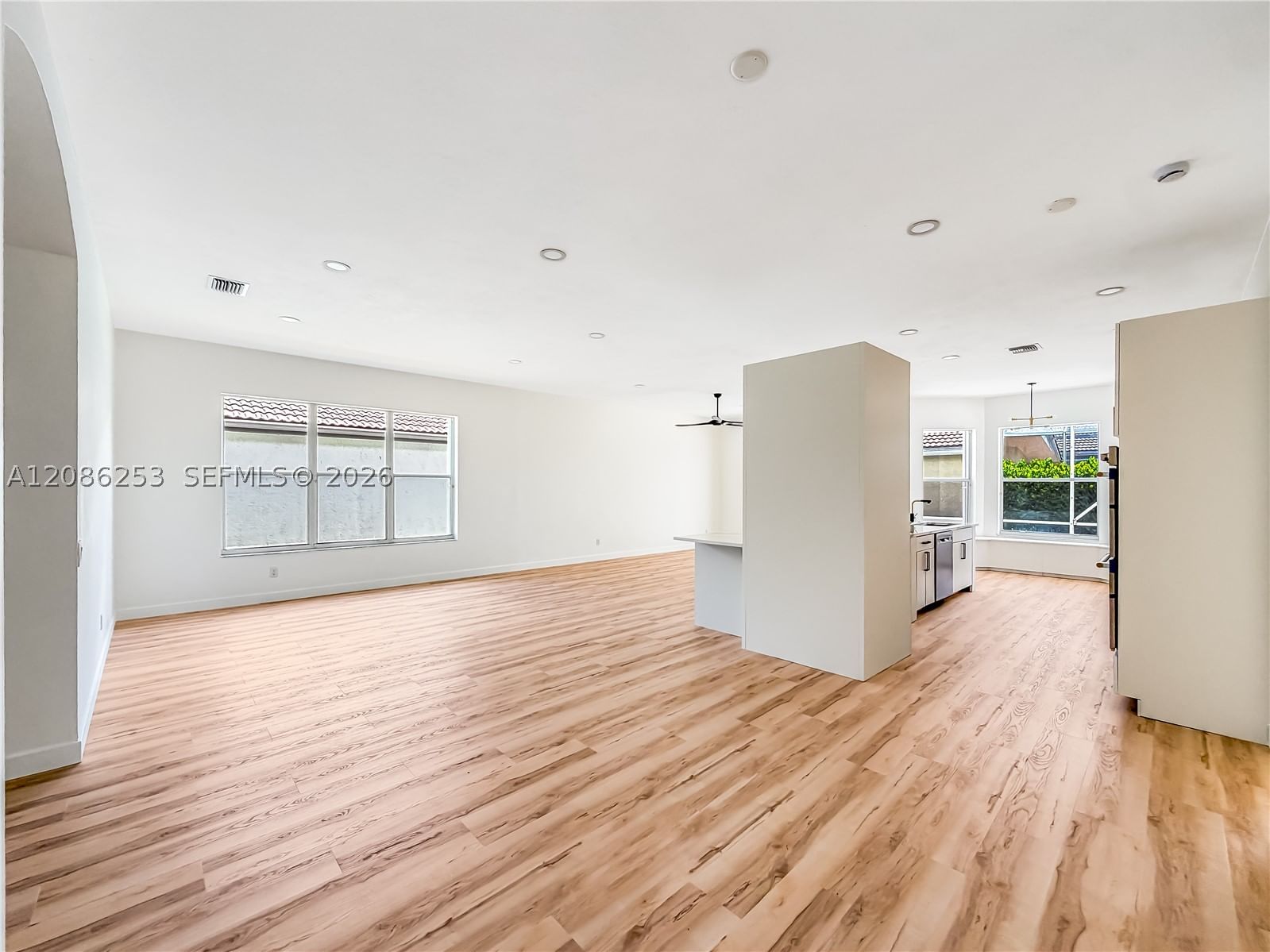 Real estate property located at 11900 Mataro Ave, Palm Beach, Valencia Lakes 3, Boynton Beach, FL