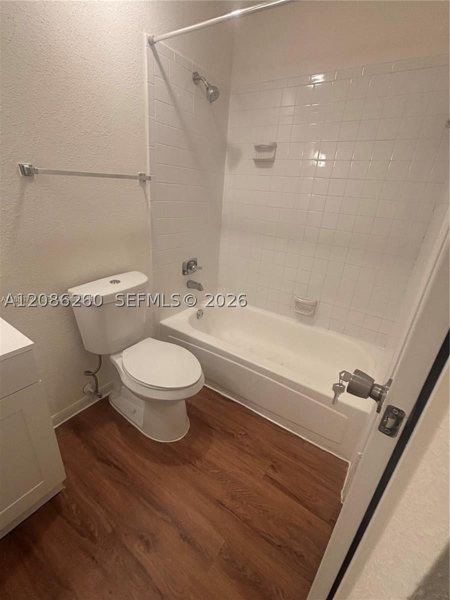 Real estate property located at , Broward, Savannah At Riverside Con, Coral Springs, FL