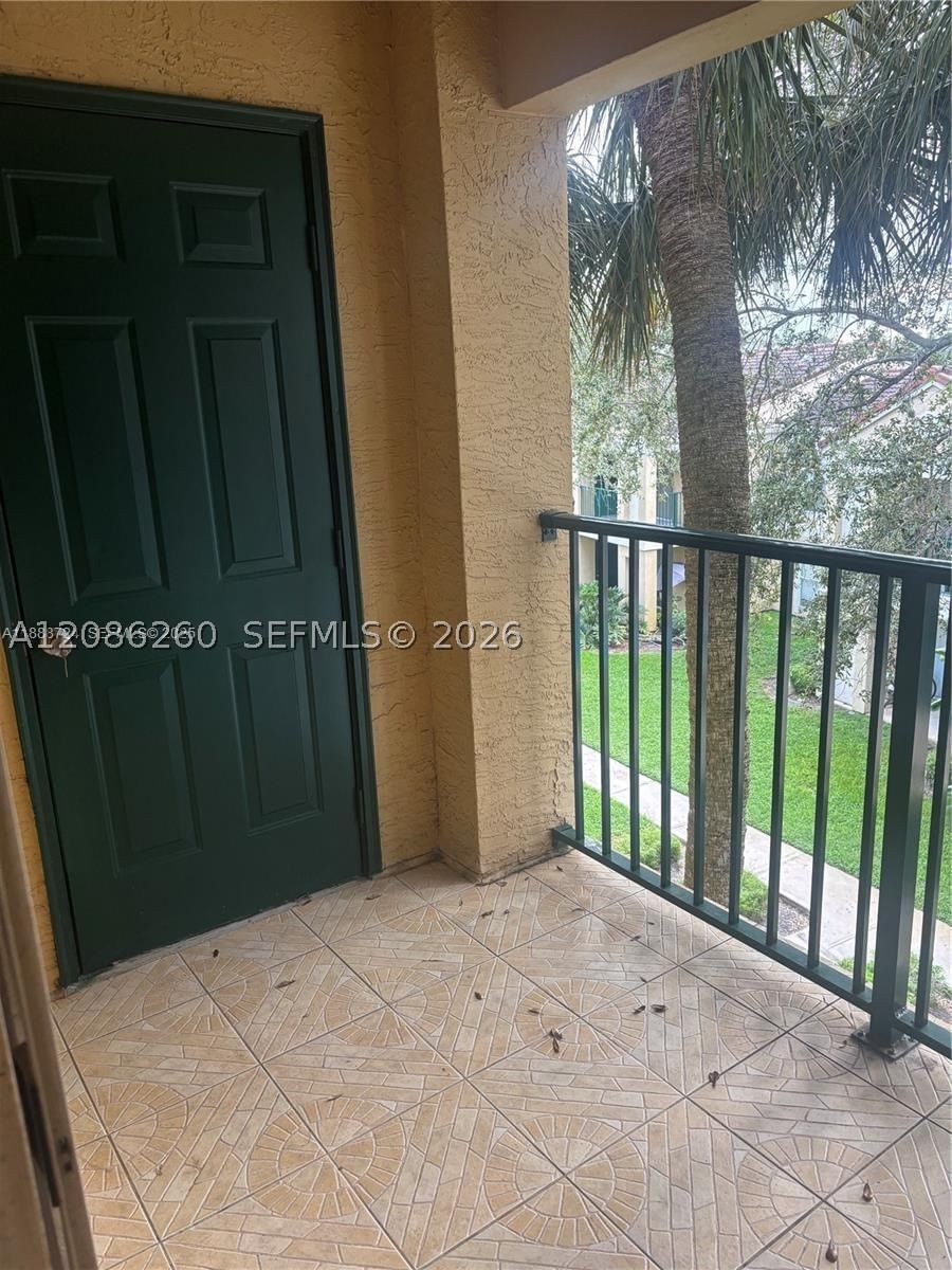 Real estate property located at , Broward, Savannah At Riverside Con, Coral Springs, FL