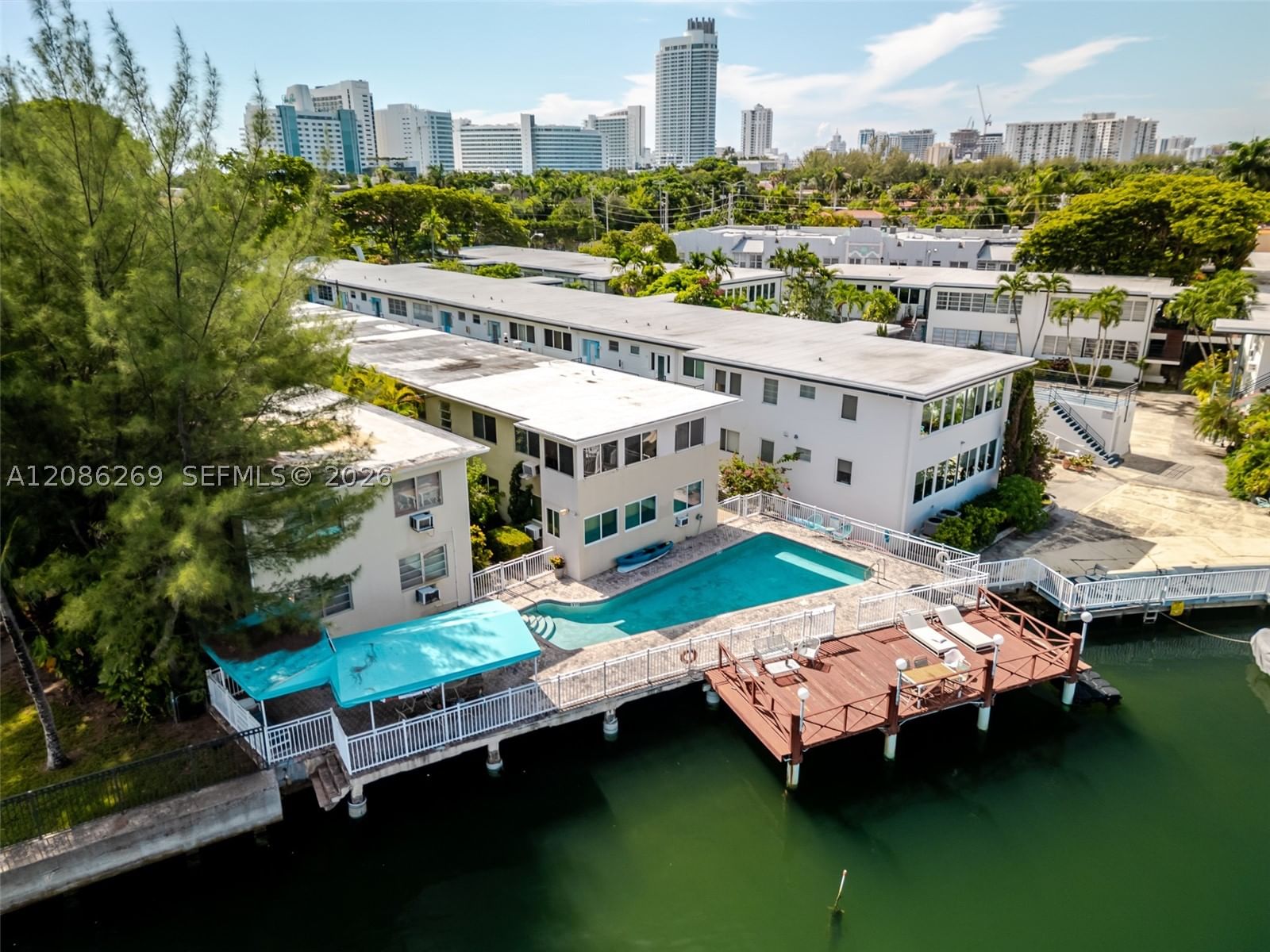 Real estate property located at 4740 Pine Tree Dr #20, Miami-dade, Lake View Sub Amd, Miami Beach, FL