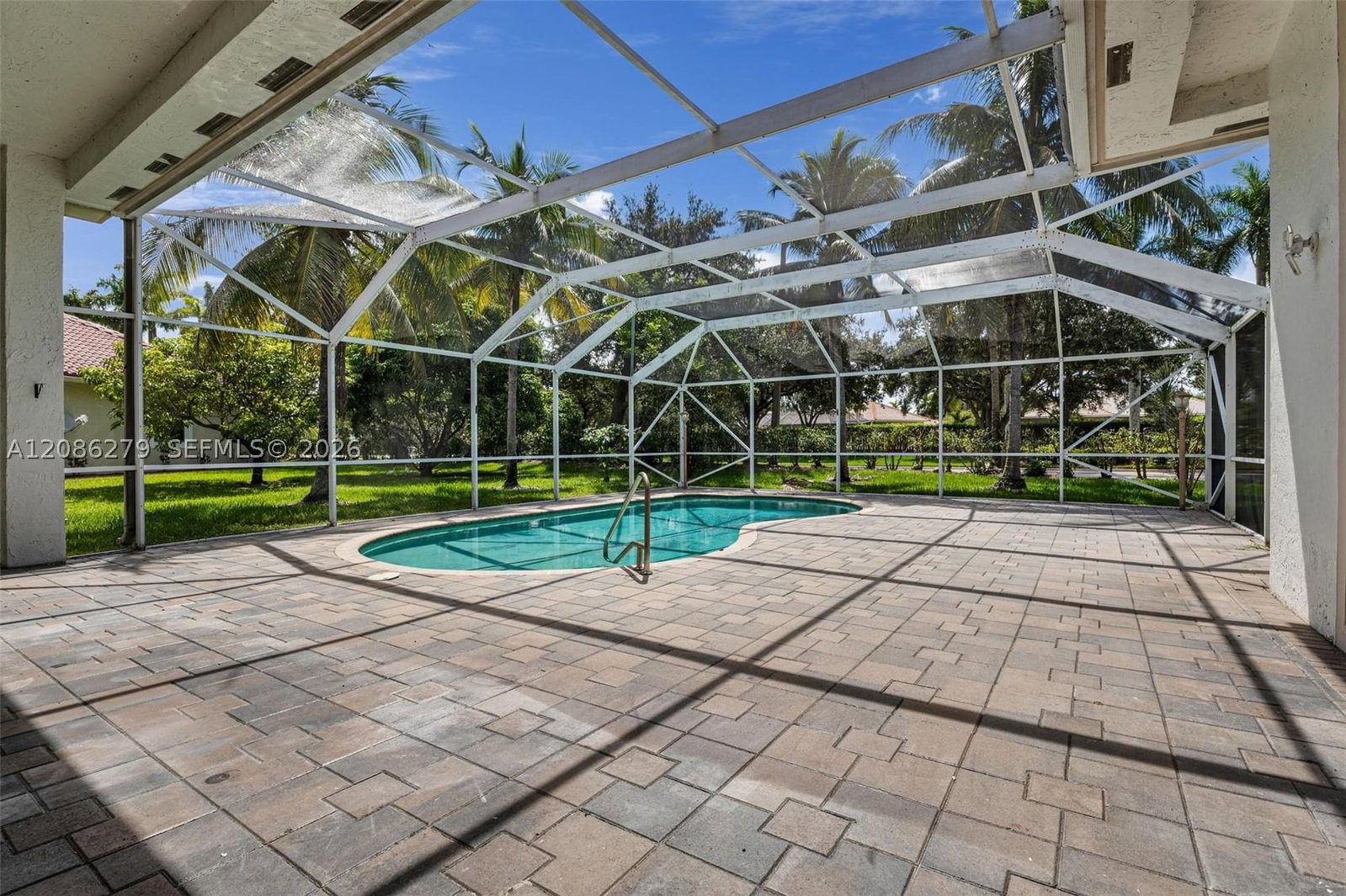 Real estate property located at 13702 18th St, Broward, Pembroke Falls -phase 4, Pembroke Pines, FL