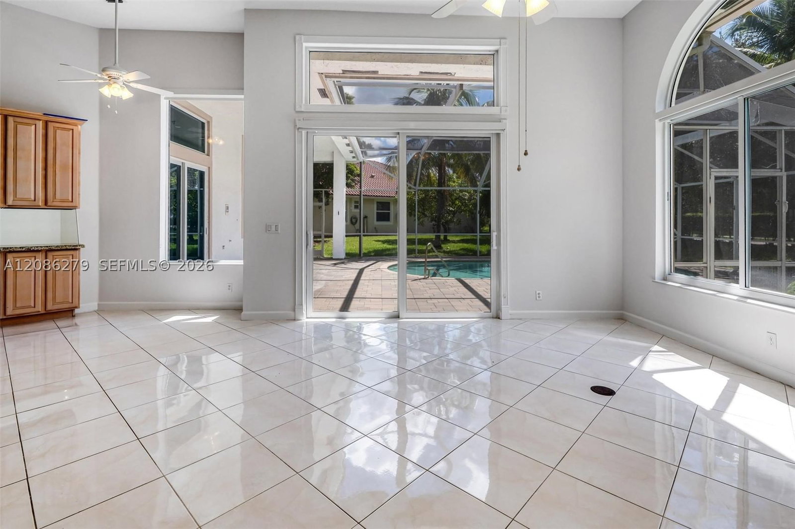 Real estate property located at 13702 18th St, Broward, Pembroke Falls -phase 4, Pembroke Pines, FL