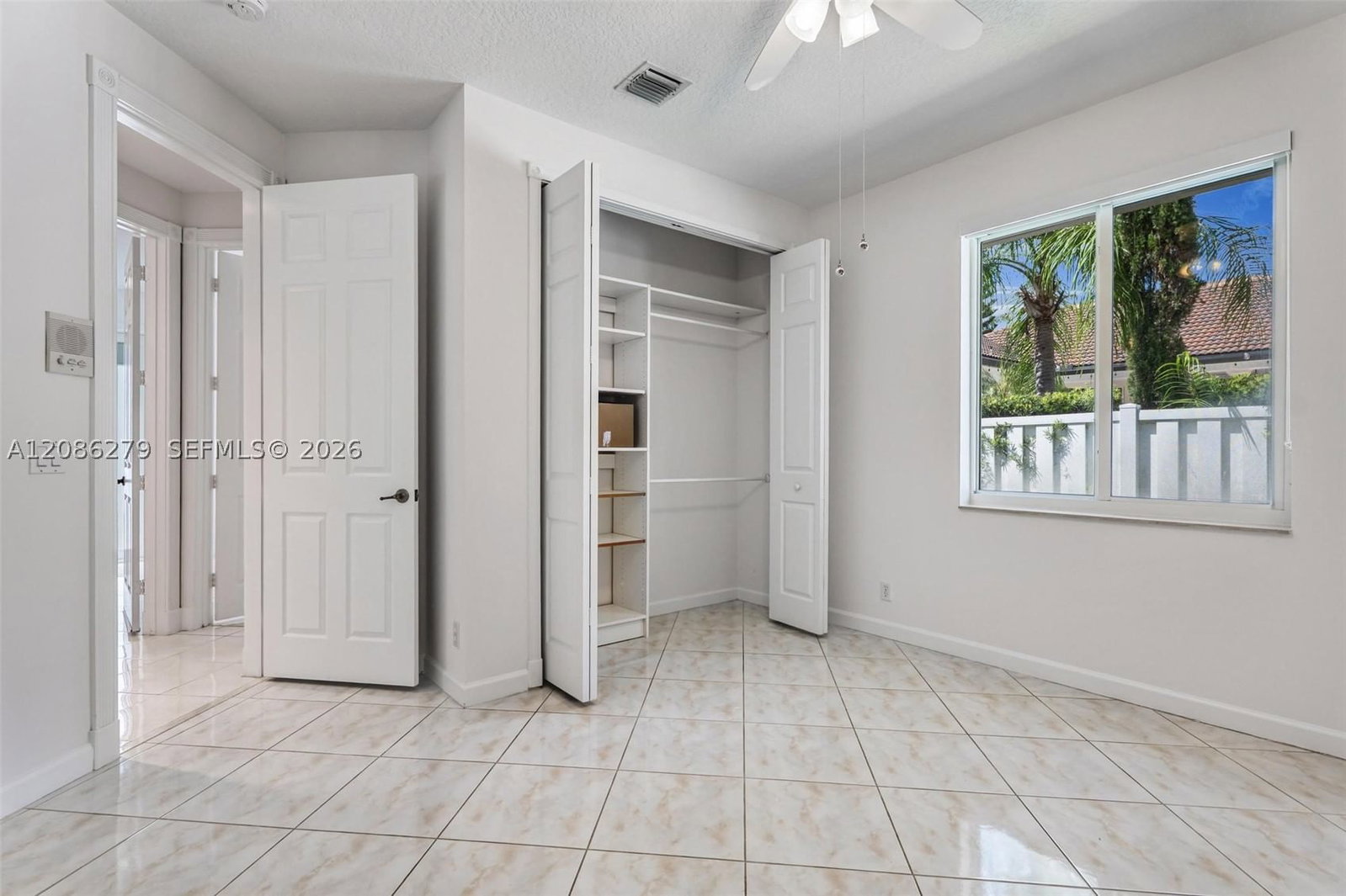 Real estate property located at 13702 18th St, Broward, Pembroke Falls -phase 4, Pembroke Pines, FL