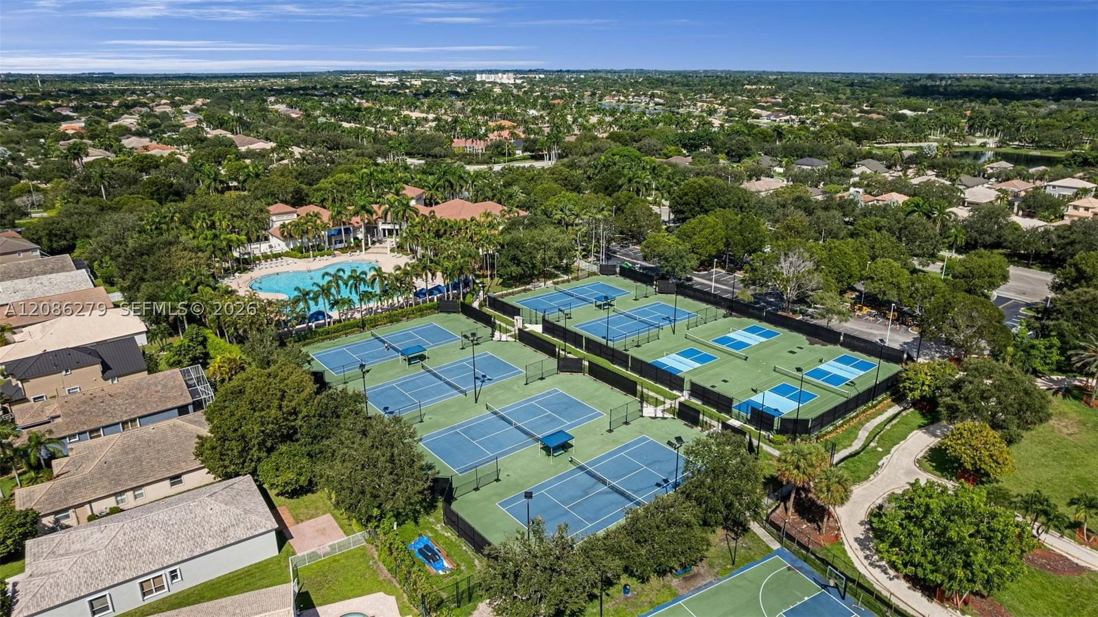 Real estate property located at 13702 18th St, Broward, Pembroke Falls -phase 4, Pembroke Pines, FL