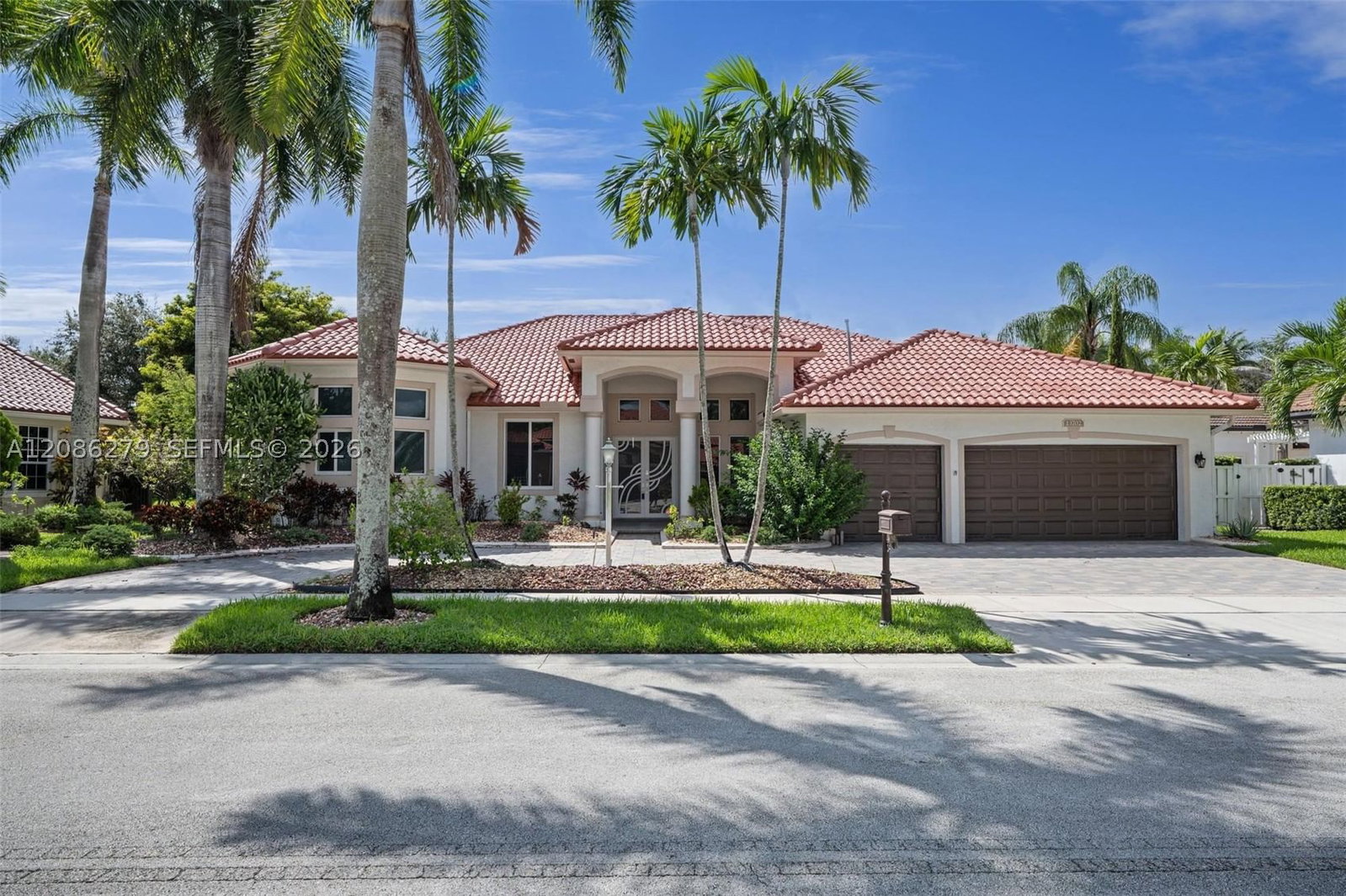 Real estate property located at 13702 18th St, Broward, Pembroke Falls -phase 4, Pembroke Pines, FL