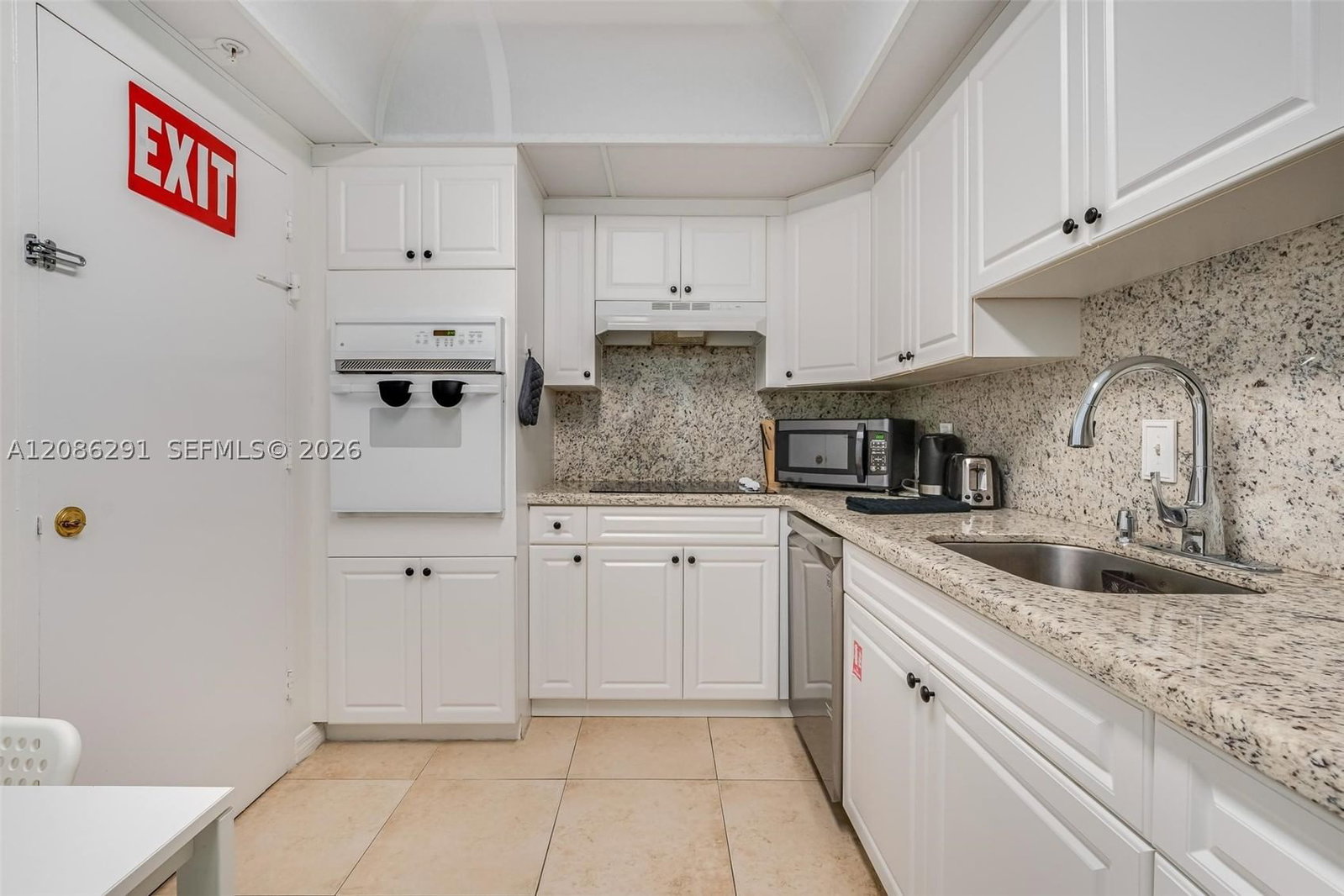 Real estate property located at 3801 Ocean Dr #9T, Broward, Tides On Hollywood Beach, Hollywood, FL