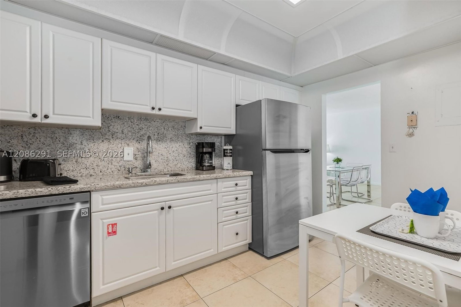 Real estate property located at 3801 Ocean Dr #9T, Broward, Tides On Hollywood Beach, Hollywood, FL