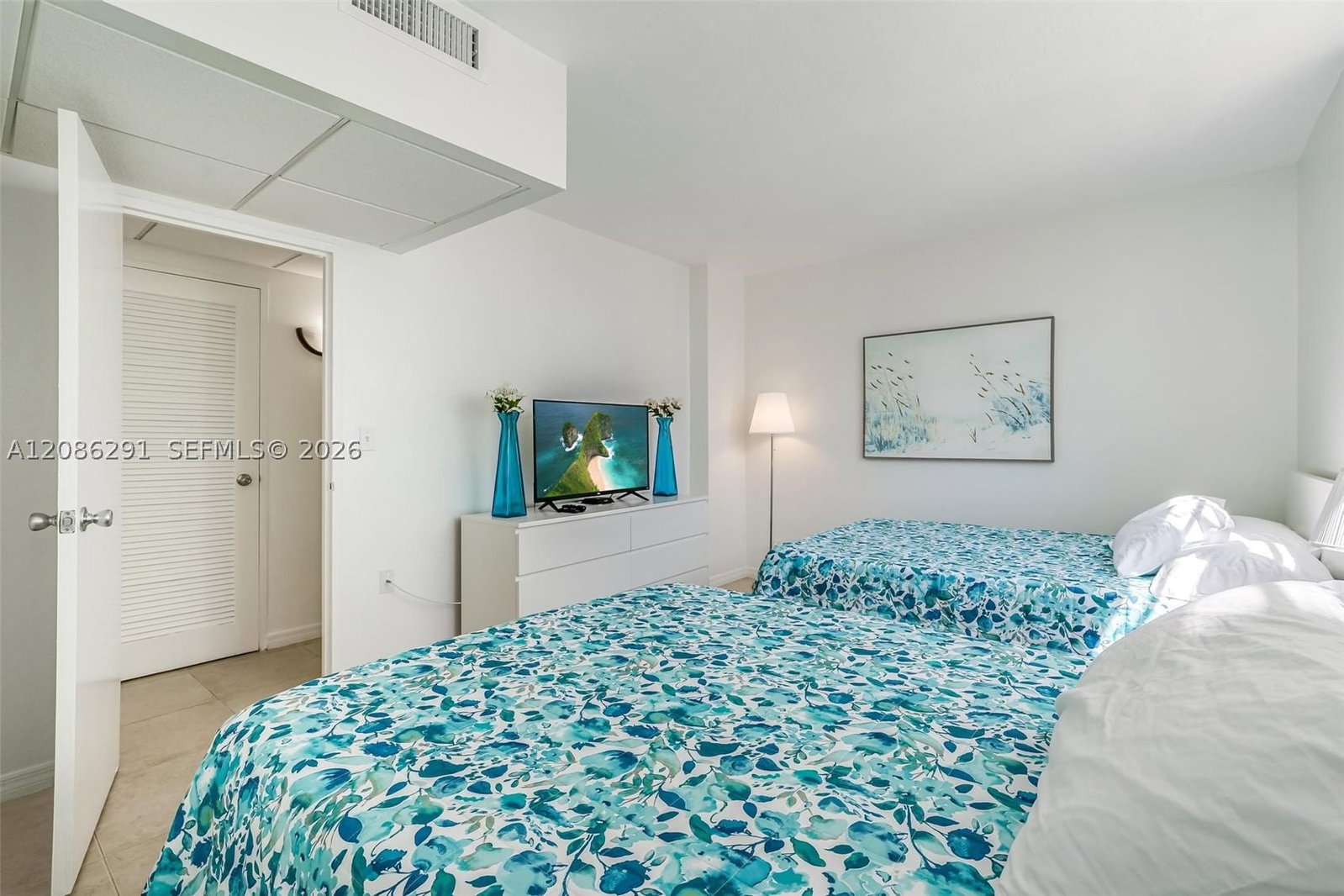 Real estate property located at 3801 Ocean Dr #9T, Broward, Tides On Hollywood Beach, Hollywood, FL