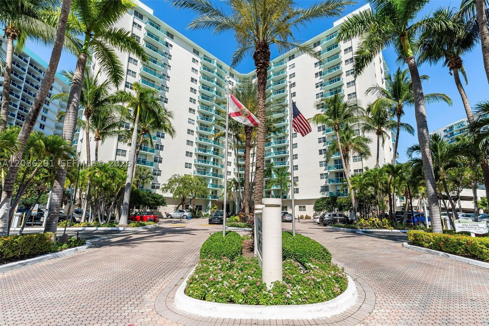 Real estate property located at 3801 Ocean Dr #9T, Broward, Tides On Hollywood Beach, Hollywood, FL