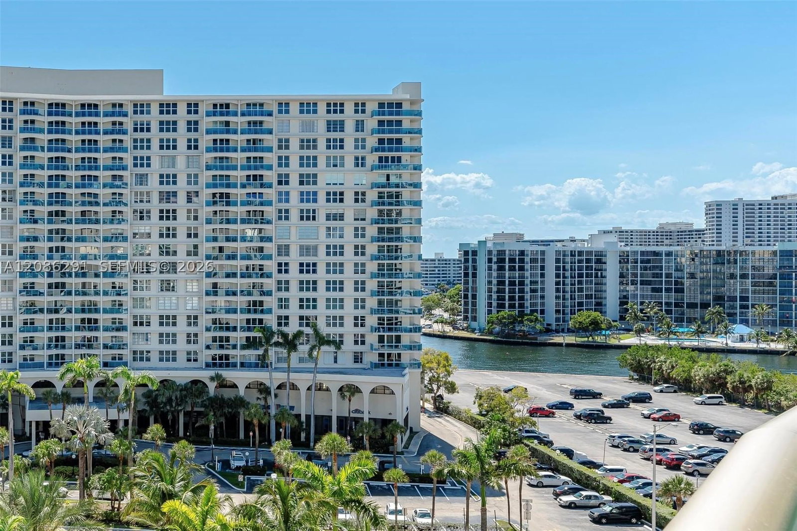 Real estate property located at 3801 Ocean Dr #9T, Broward, Tides On Hollywood Beach, Hollywood, FL
