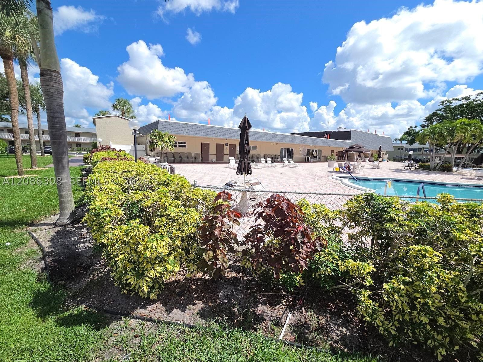 Real estate property located at 601 79th Ave #101, Broward, Oriole Gardens Two 57 Con, Margate, FL