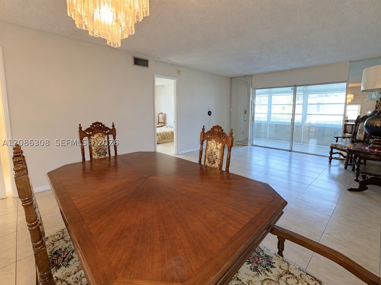 Real estate property located at 601 79th Ave #101, Broward, Oriole Gardens Two 57 Con, Margate, FL