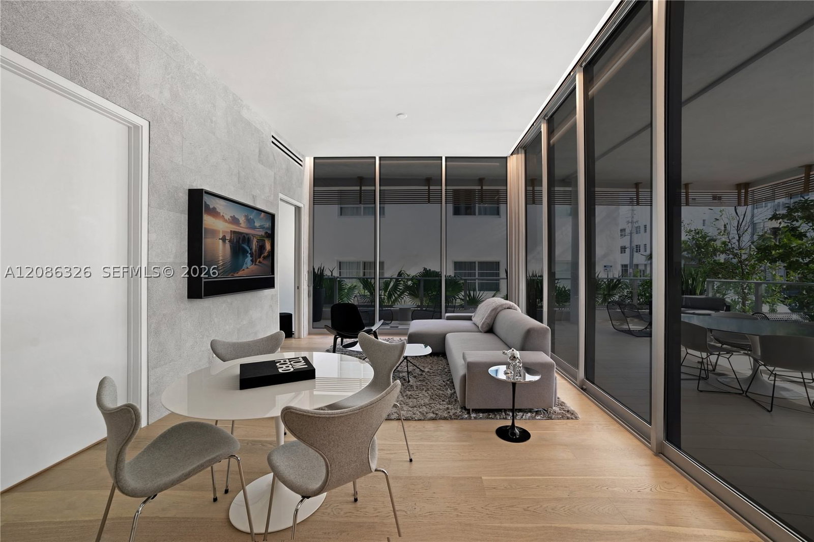 Real estate property located at 304 Ocean Dr #102, Miami-dade, Ocean Beach Add No 3, Miami Beach, FL