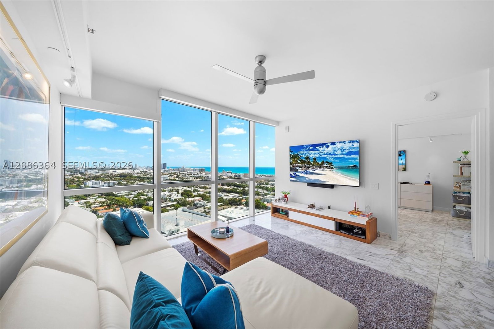 Real estate property located at 450 Alton Rd #2708, Miami-dade, Icon Condo, Miami Beach, FL