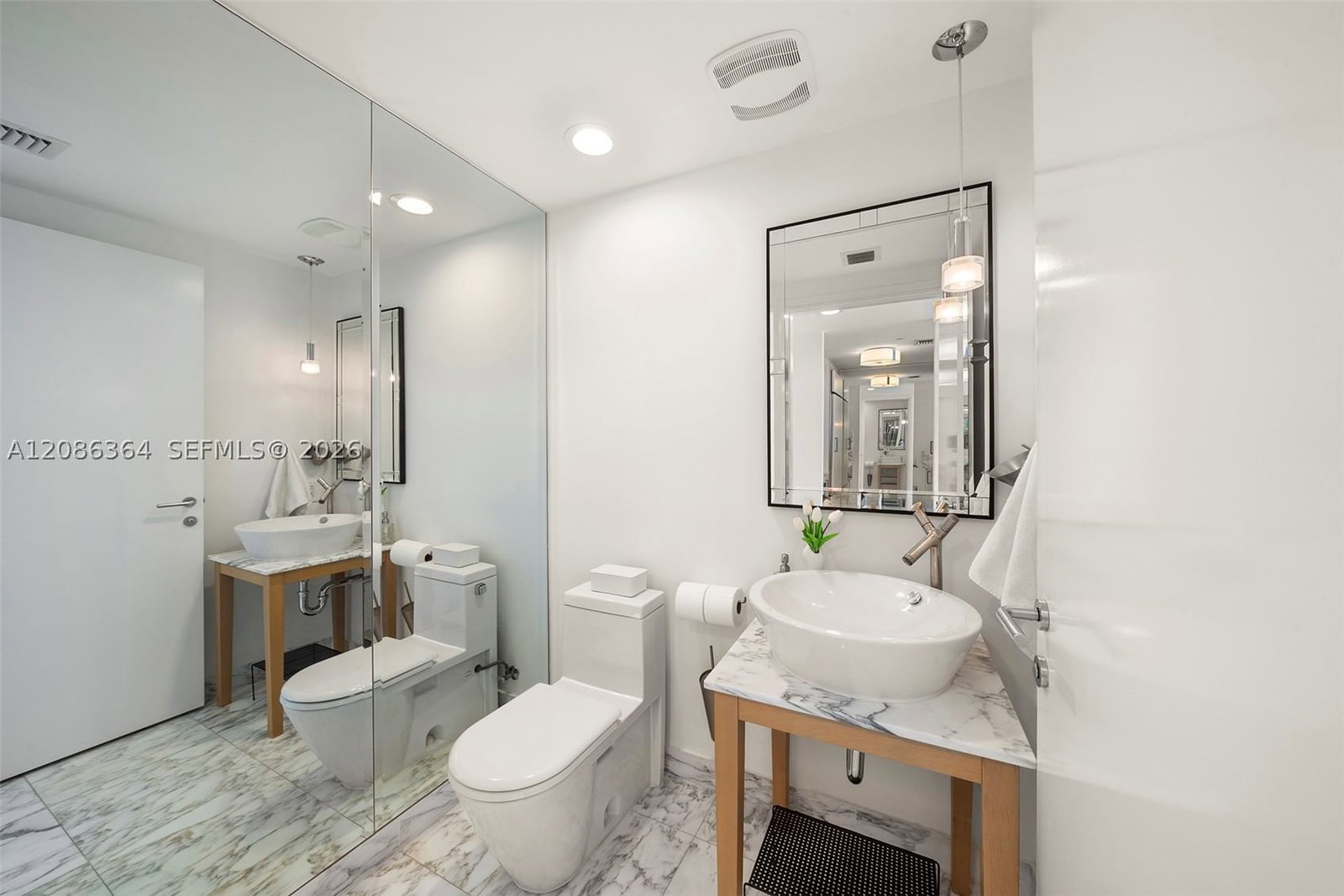 Real estate property located at 450 Alton Rd #2708, Miami-dade, Icon Condo, Miami Beach, FL