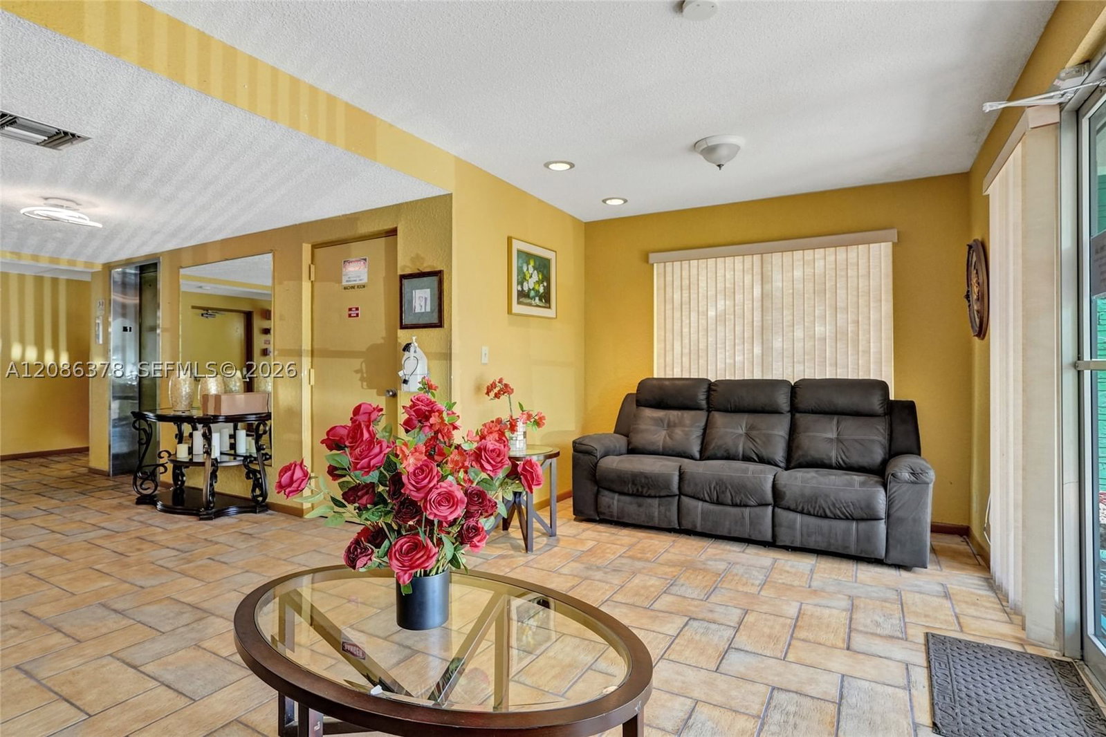 Real estate property located at 2271 48th Ter #105, Broward, Castle Apartments 8 Condo, Lauderhill, FL