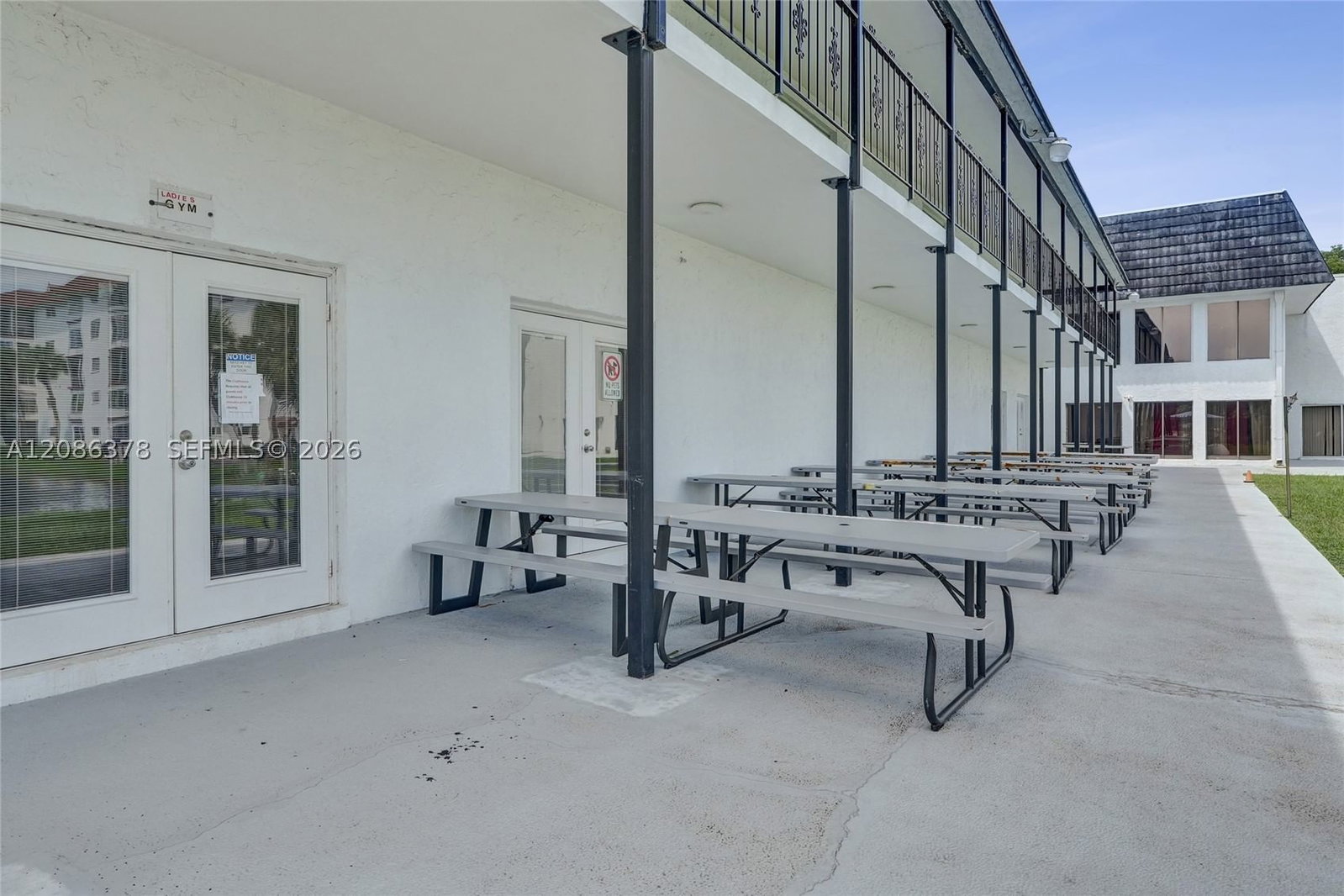 Real estate property located at 2271 48th Ter #105, Broward, Castle Apartments 8 Condo, Lauderhill, FL