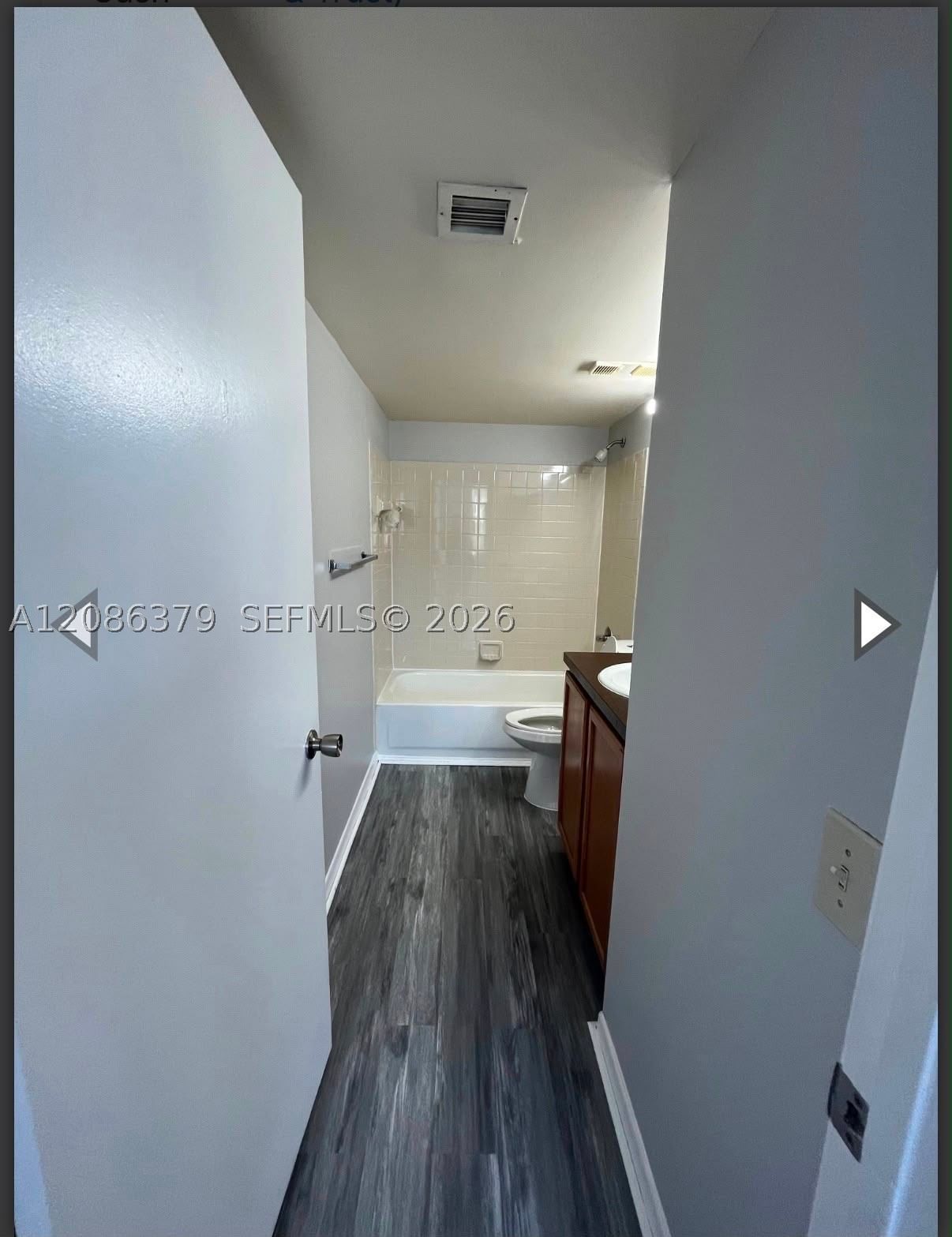 Real estate property located at 706 Executive Center Dr #34, Palm Beach, Clear Lake Club Condo, West Palm Beach, FL