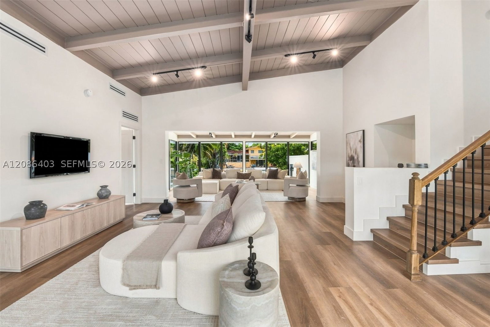 Real estate property located at 2412 Sugarloaf Ln, Broward, Lauderdale Isles No 2-blk, Fort Lauderdale, FL
