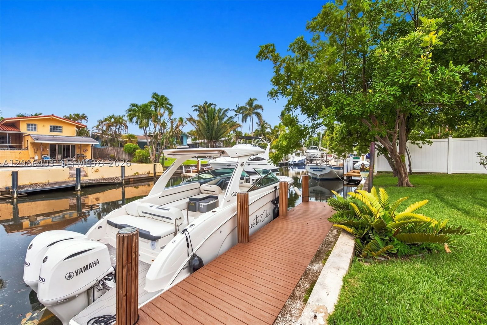 Real estate property located at 2412 Sugarloaf Ln, Broward, Lauderdale Isles No 2-blk, Fort Lauderdale, FL