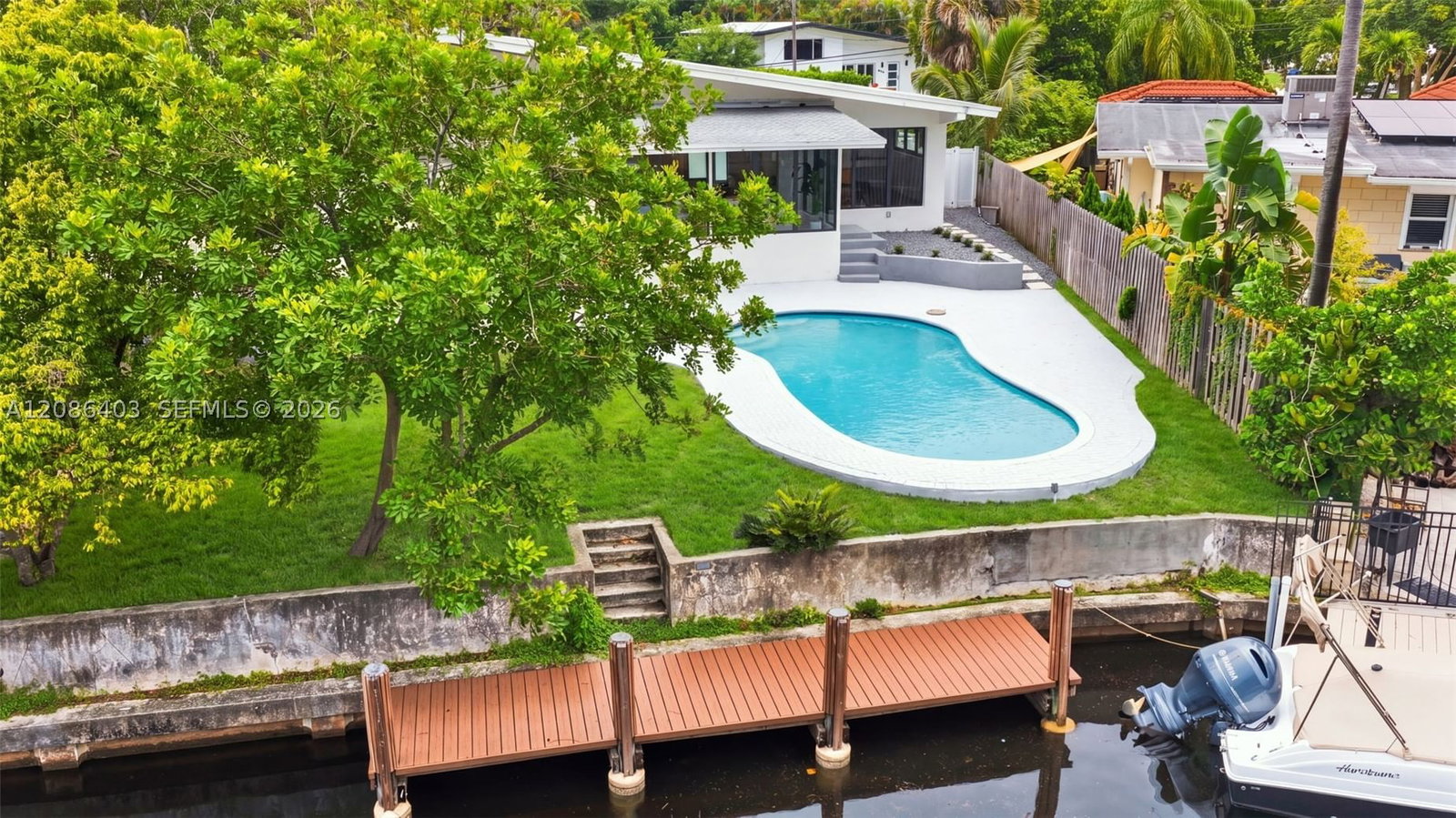 Real estate property located at 2412 Sugarloaf Ln, Broward, Lauderdale Isles No 2-blk, Fort Lauderdale, FL