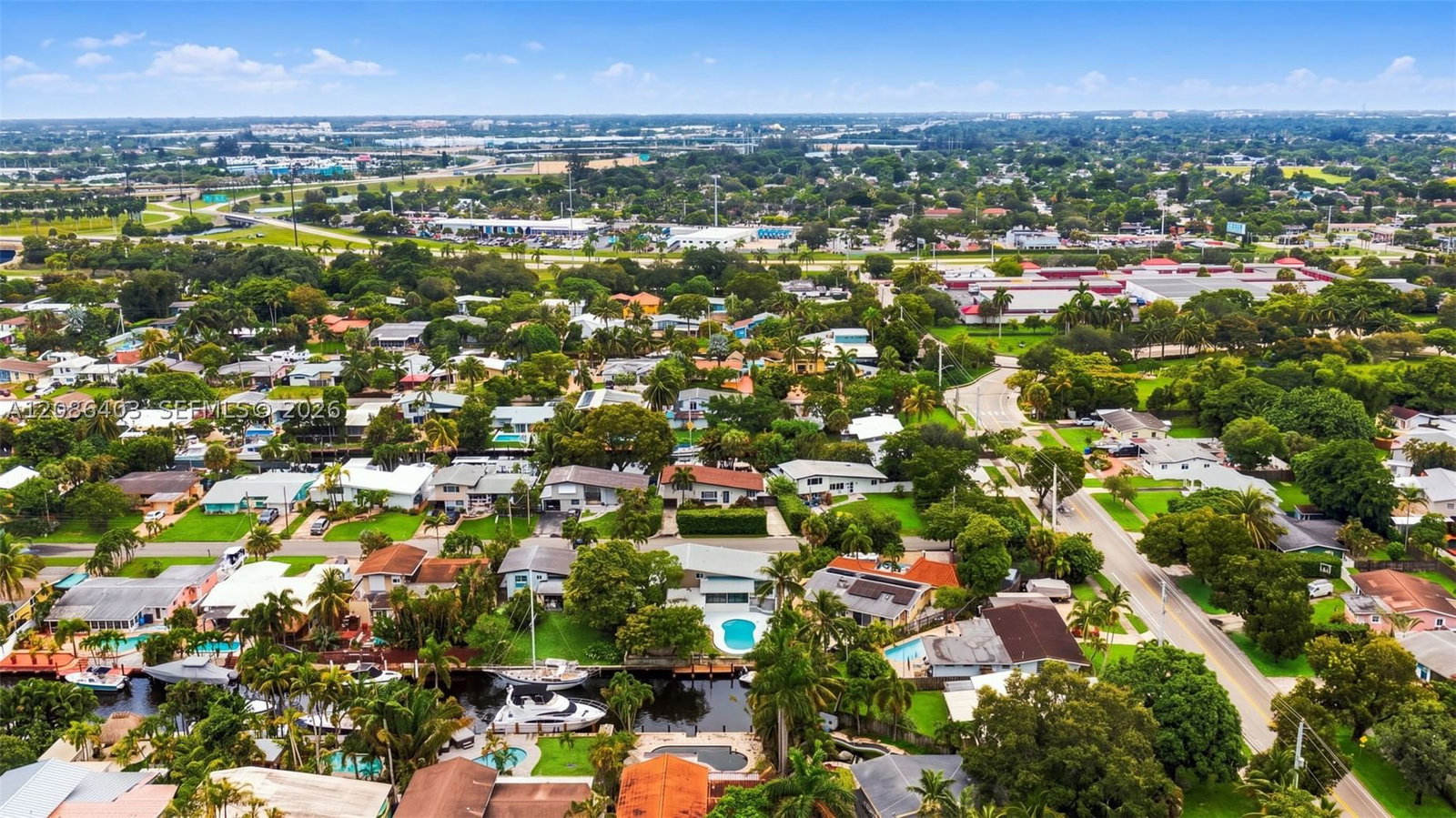 Real estate property located at 2412 Sugarloaf Ln, Broward, Lauderdale Isles No 2-blk, Fort Lauderdale, FL