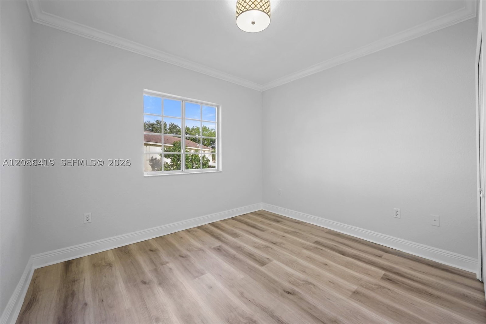 Real estate property located at 7230 174th Ter #204, Miami-dade, Tropical Landings Condo, Hialeah, FL