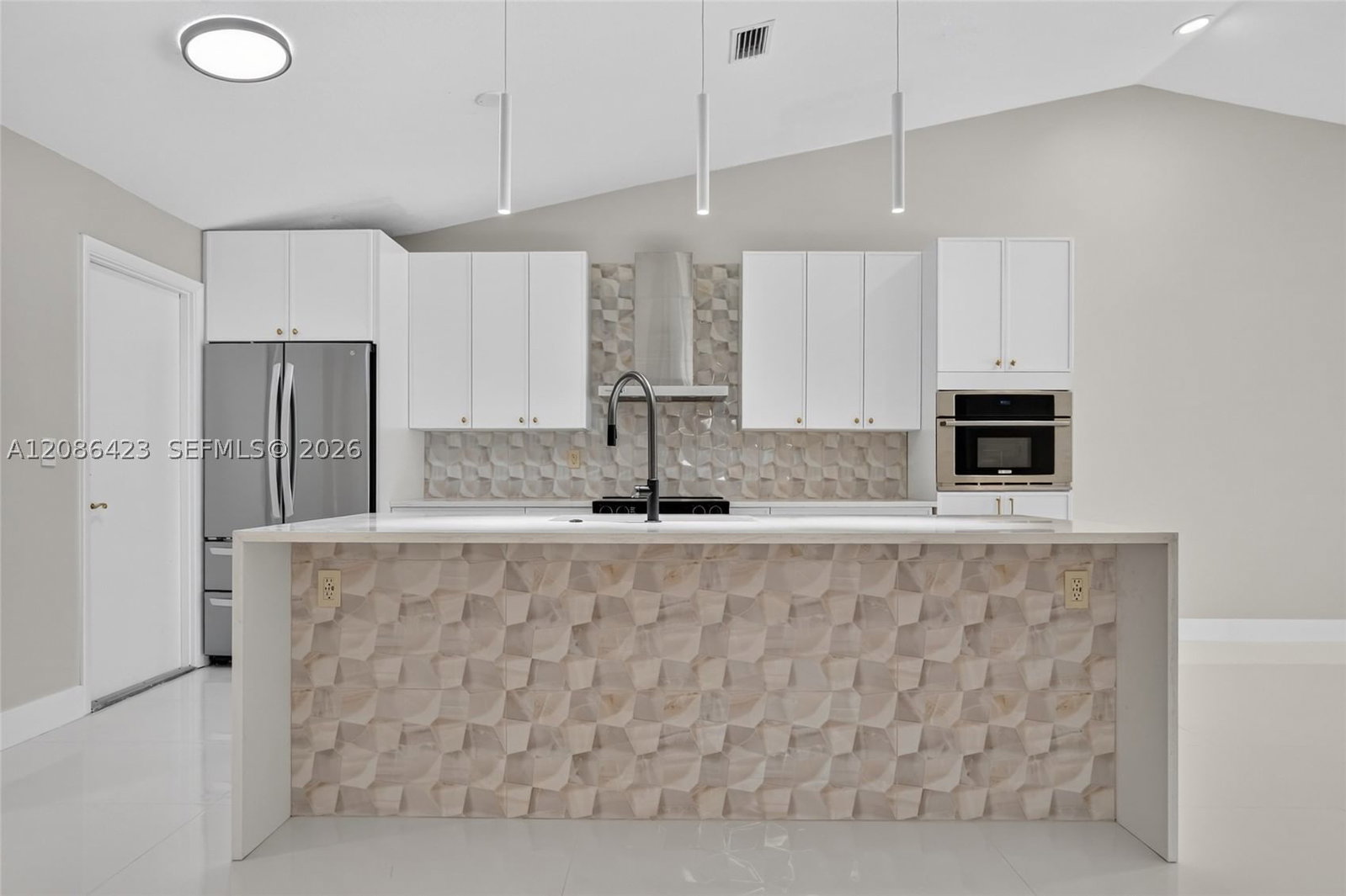 Real estate property located at 14298 Ruby Pointe Dr, Palm Beach, Emerald Pointe 1, Delray Beach, FL