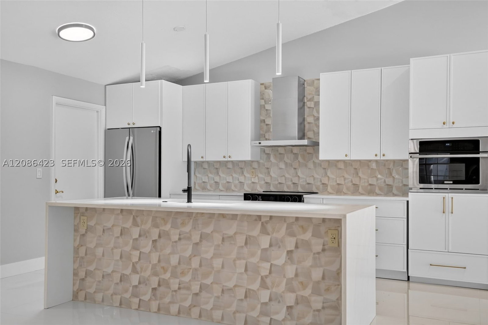 Real estate property located at 14298 Ruby Pointe Dr, Palm Beach, Emerald Pointe 1, Delray Beach, FL