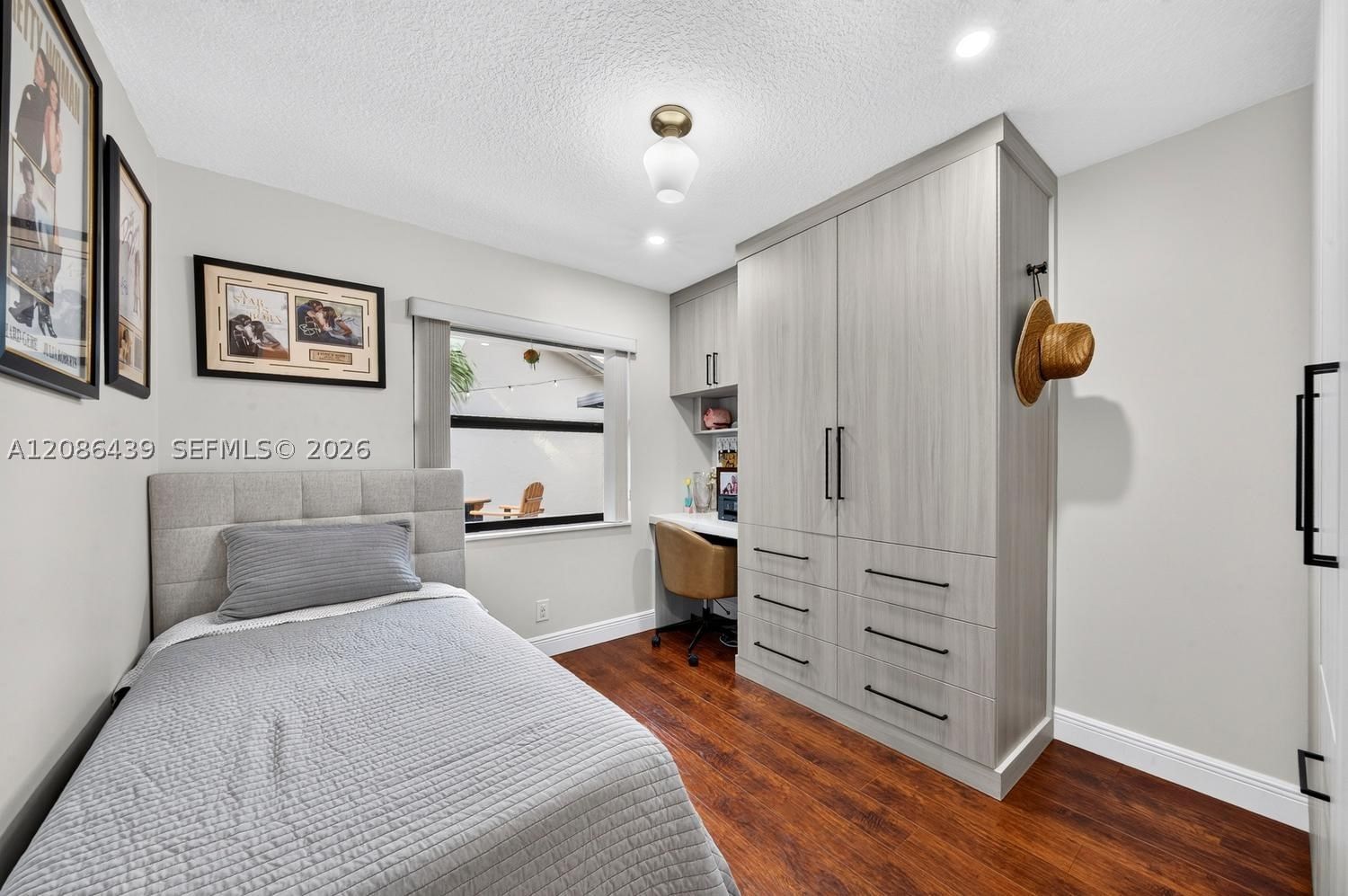 Real estate property located at 5609 97th Ter, Broward, Countryside West, Cooper City, FL
